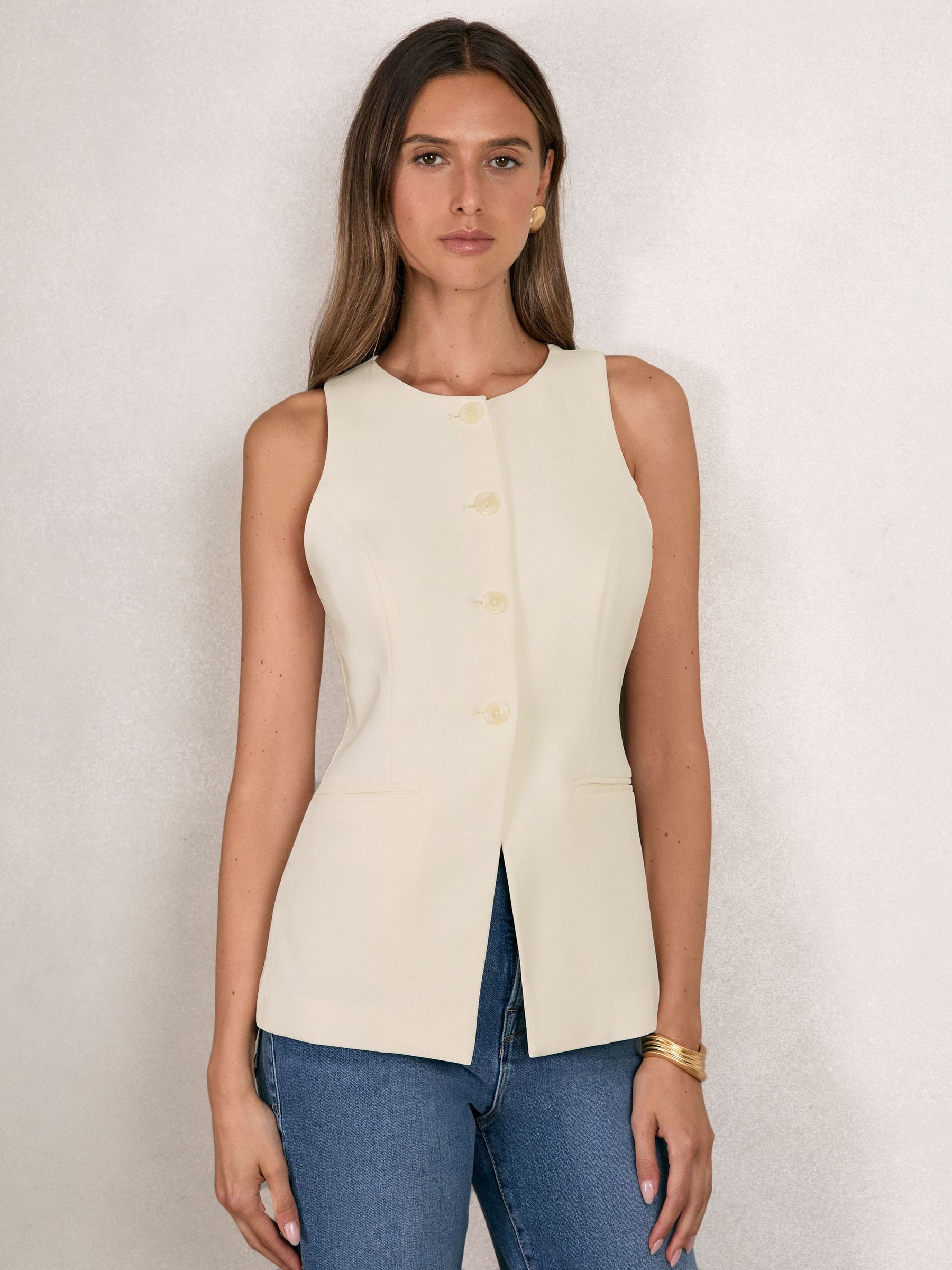 Good American Tailored Vest in Cream (F47010) | £98