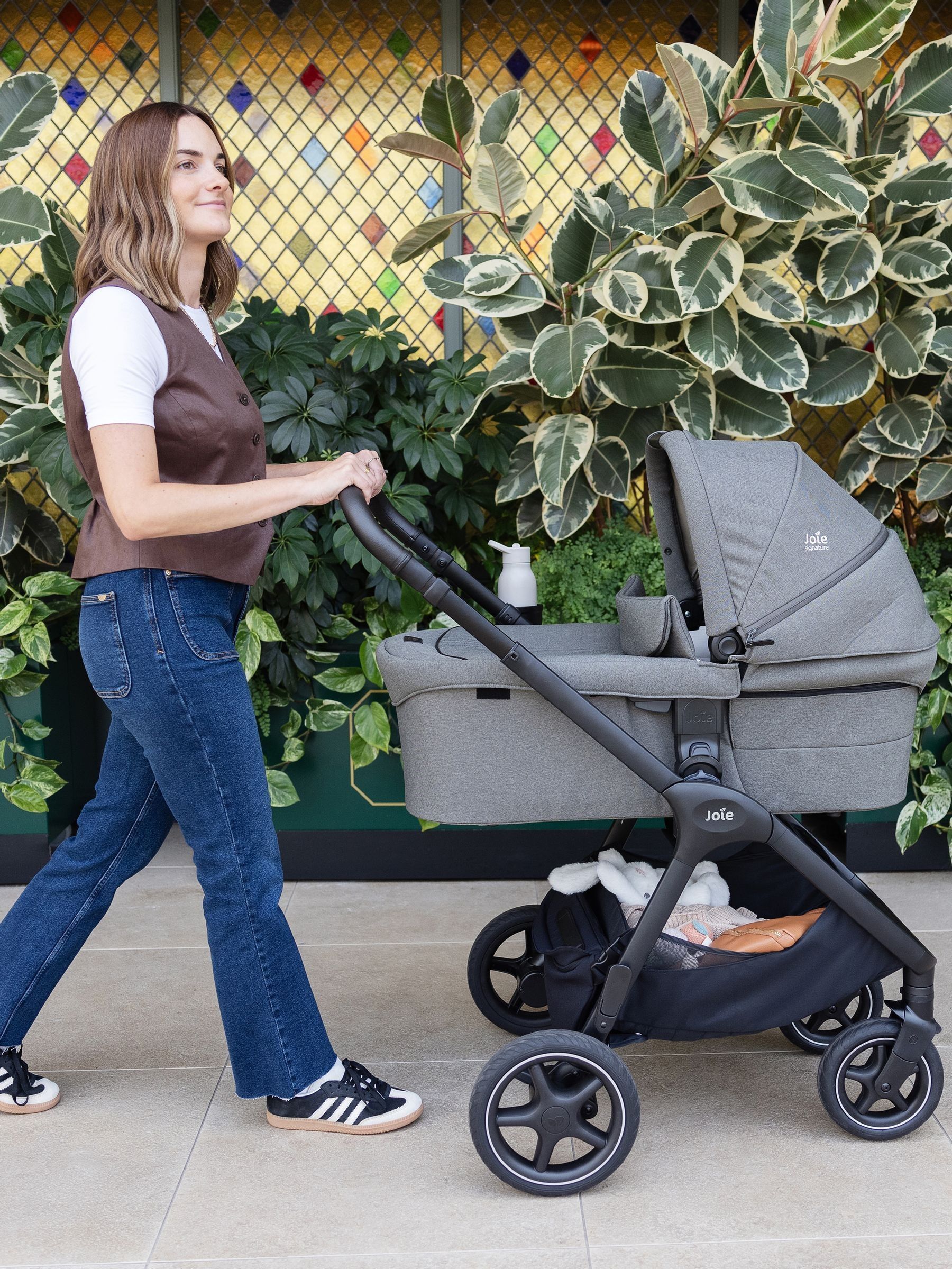 Joie Evergreen Ramble XL Signature Carrycot (F52370) | £150
