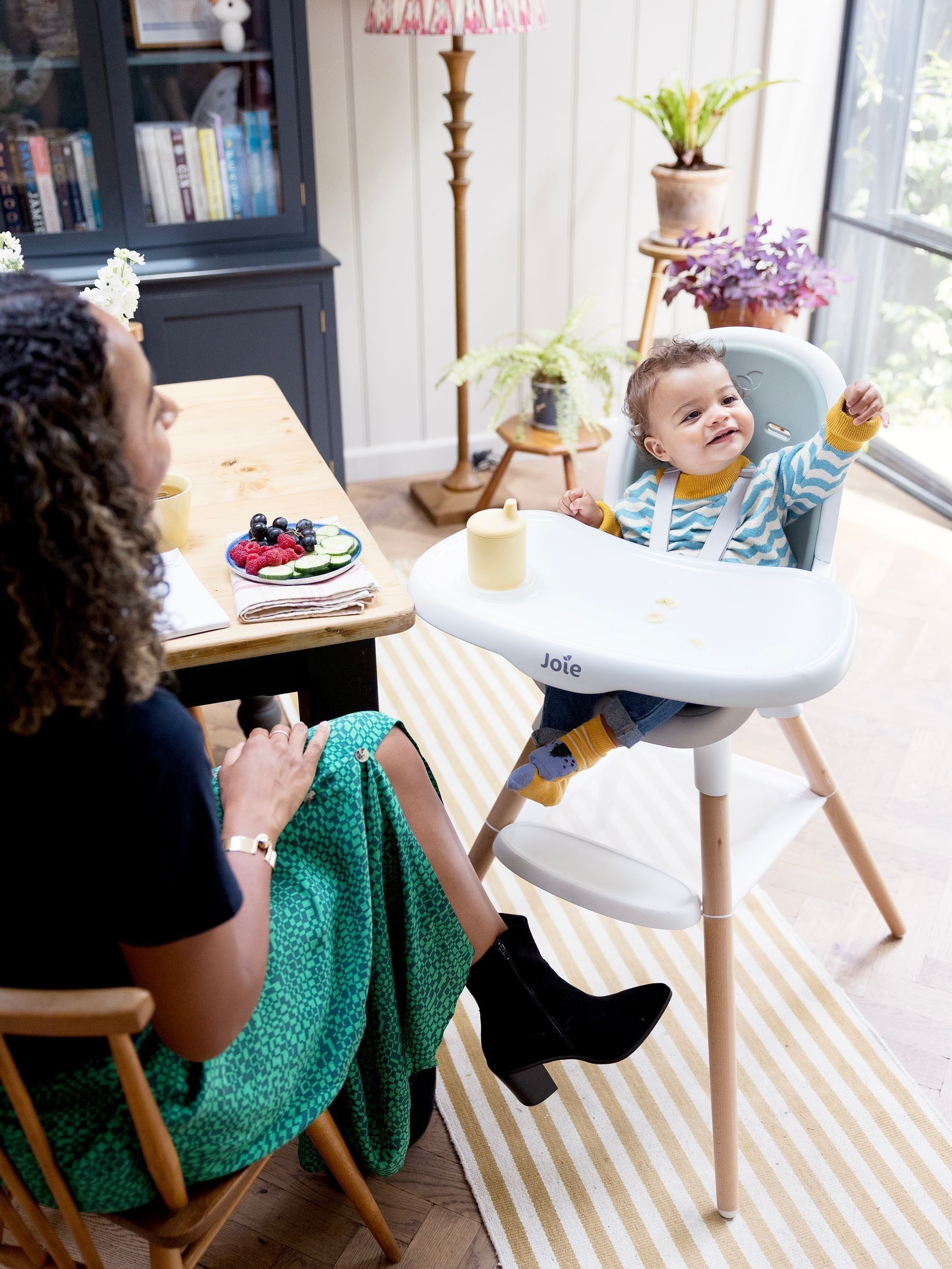 Joie Mist Chestnut Highchair (F52374) | £140