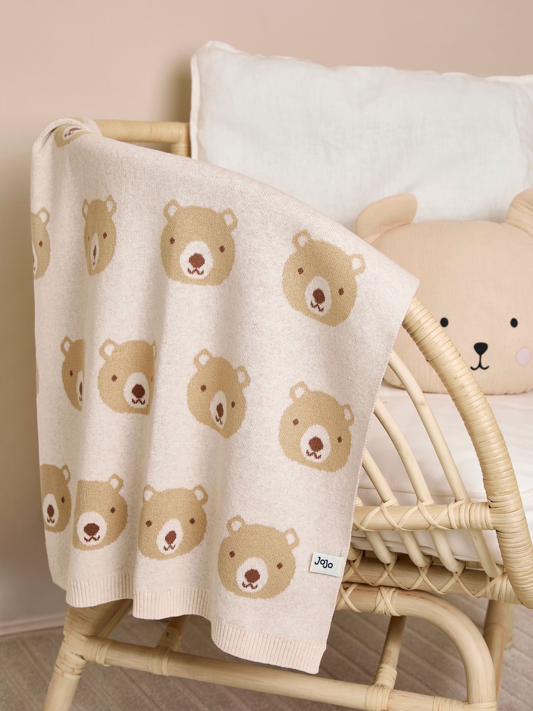 Knitted Shawl (F53771) | £26
