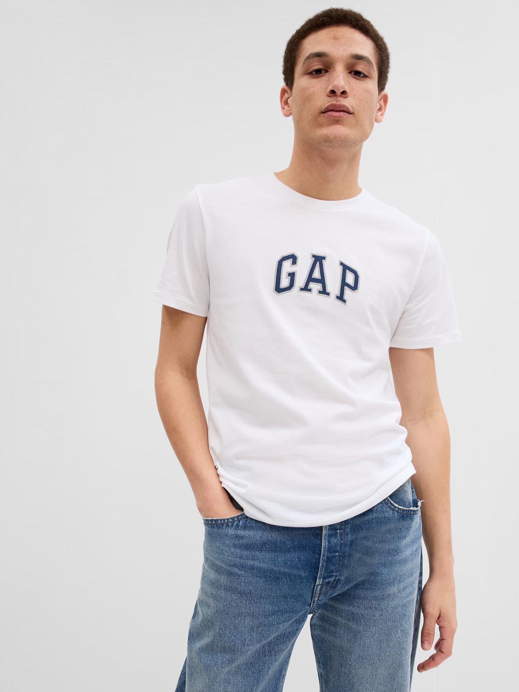 White Arch Logo T-shirt (F71862) | £18