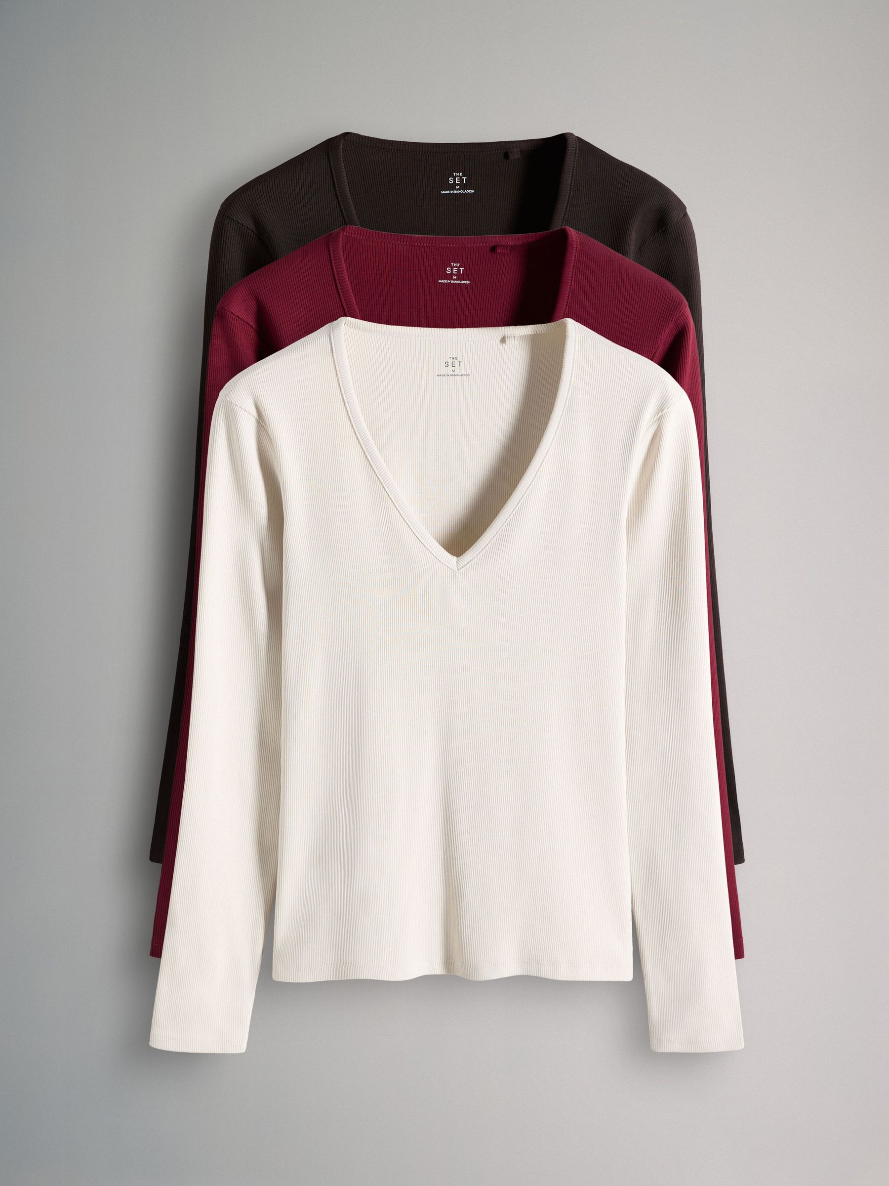 3 Pack Ribbed Long Sleeve V-Neck T-Shirts (F85176) | £24
