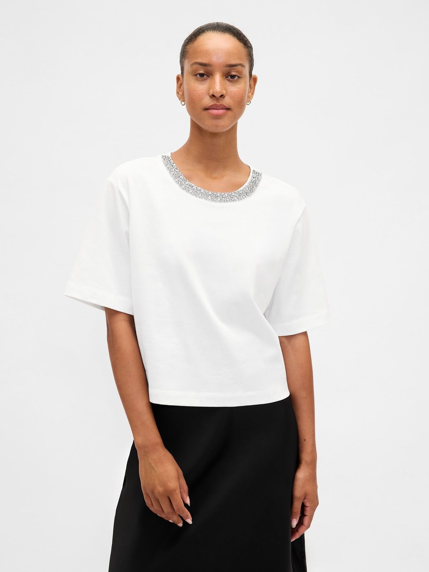 White Heavyweight Jewel-Neck Crop T-Shirt (G07423) | £45