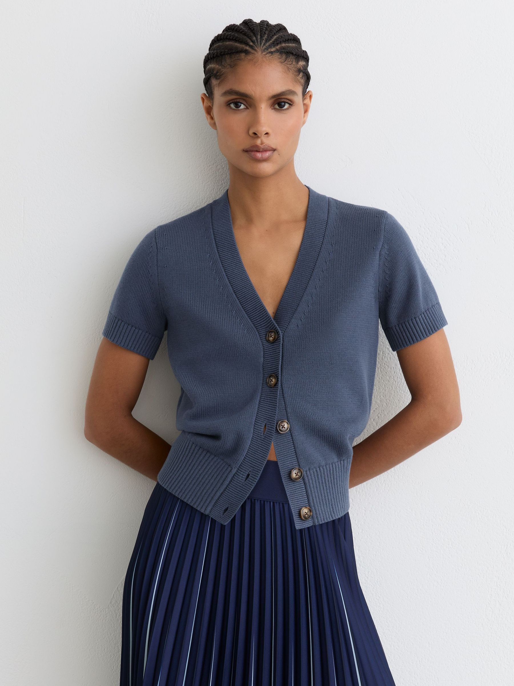 V-Neck Short-Sleeve Cardigan Cotton-Wool in Blue (G10548) | £88