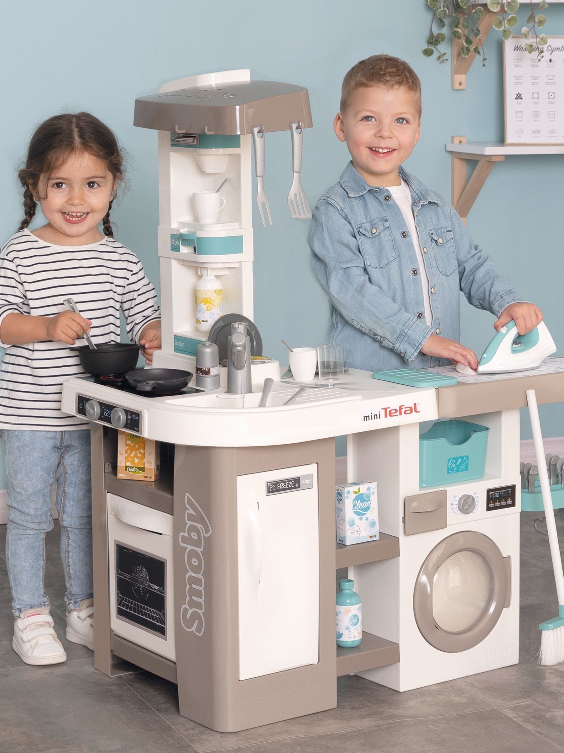 Smoby Tefal Studio Utility Kitchen Bubble (G14879) | £135