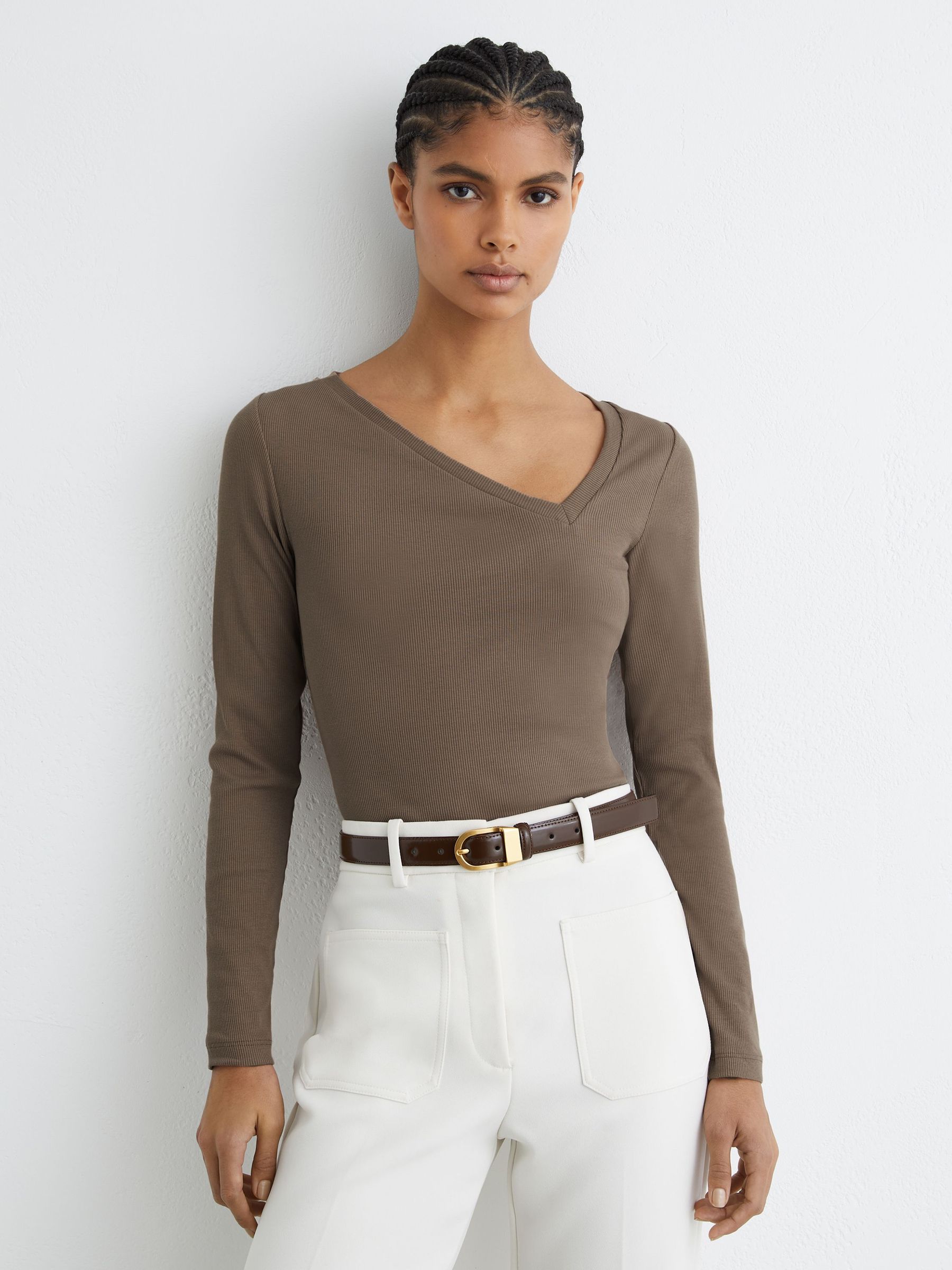 Stretch-Cotton Asymmetric-Neck Top in Taupe Neutral (G15171) | £48
