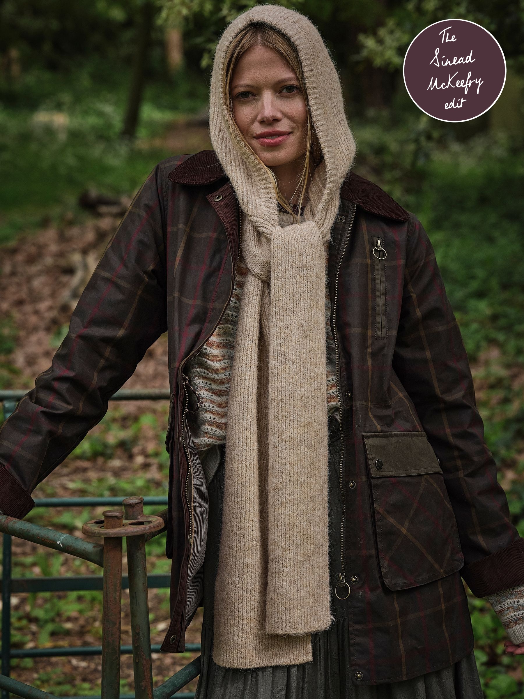 Oatmeal - Ribbed Hooded Scarf