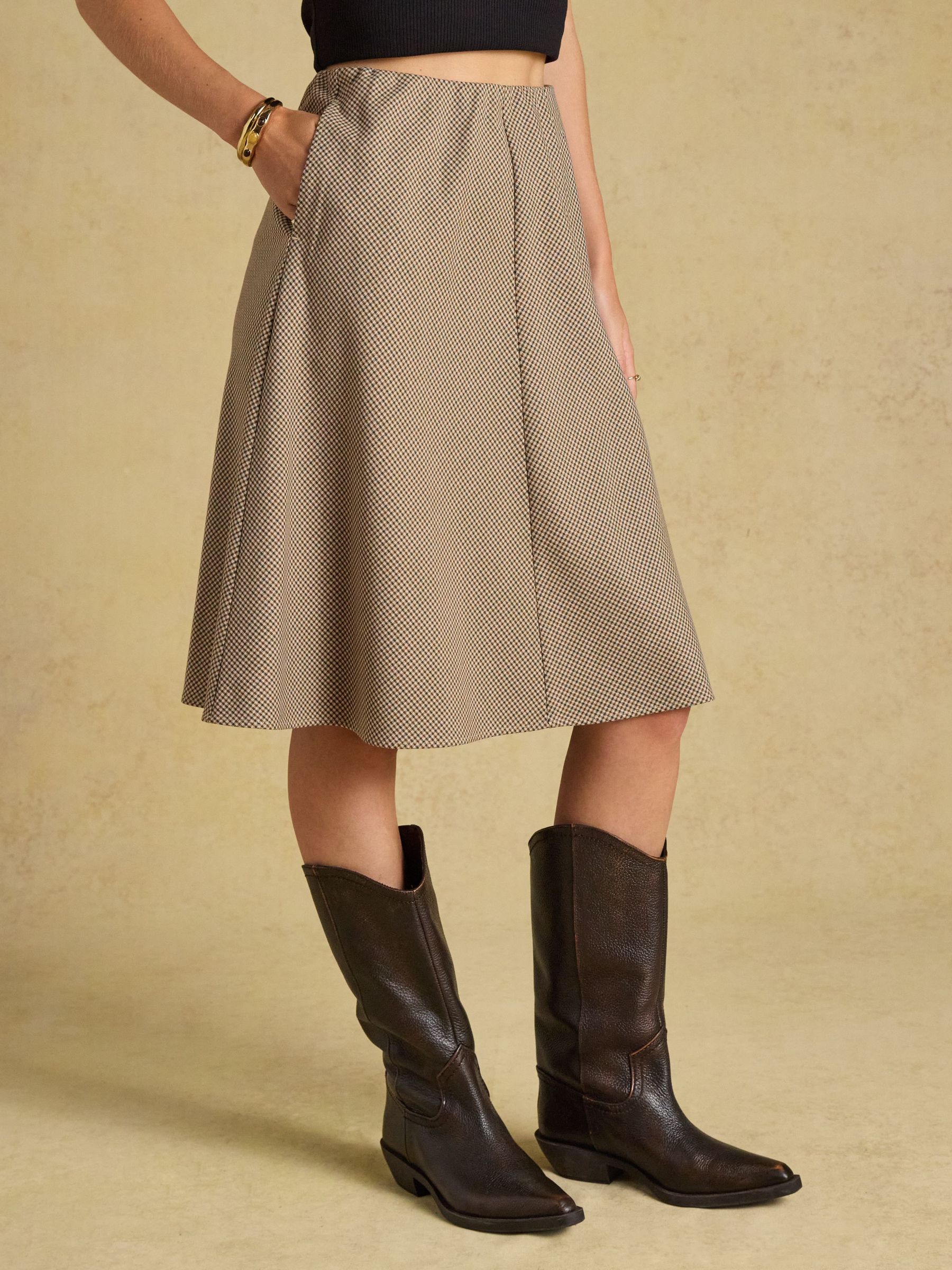 Brown Houndstooth - Short Panel Skirt