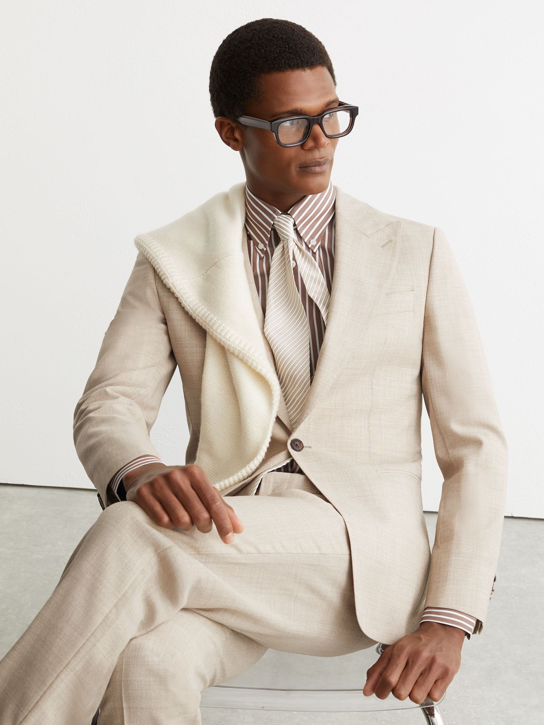 Wool Textured Single-Breasted Blazer Tailored-Fit in Oatmeal Brown (G54334) | £348