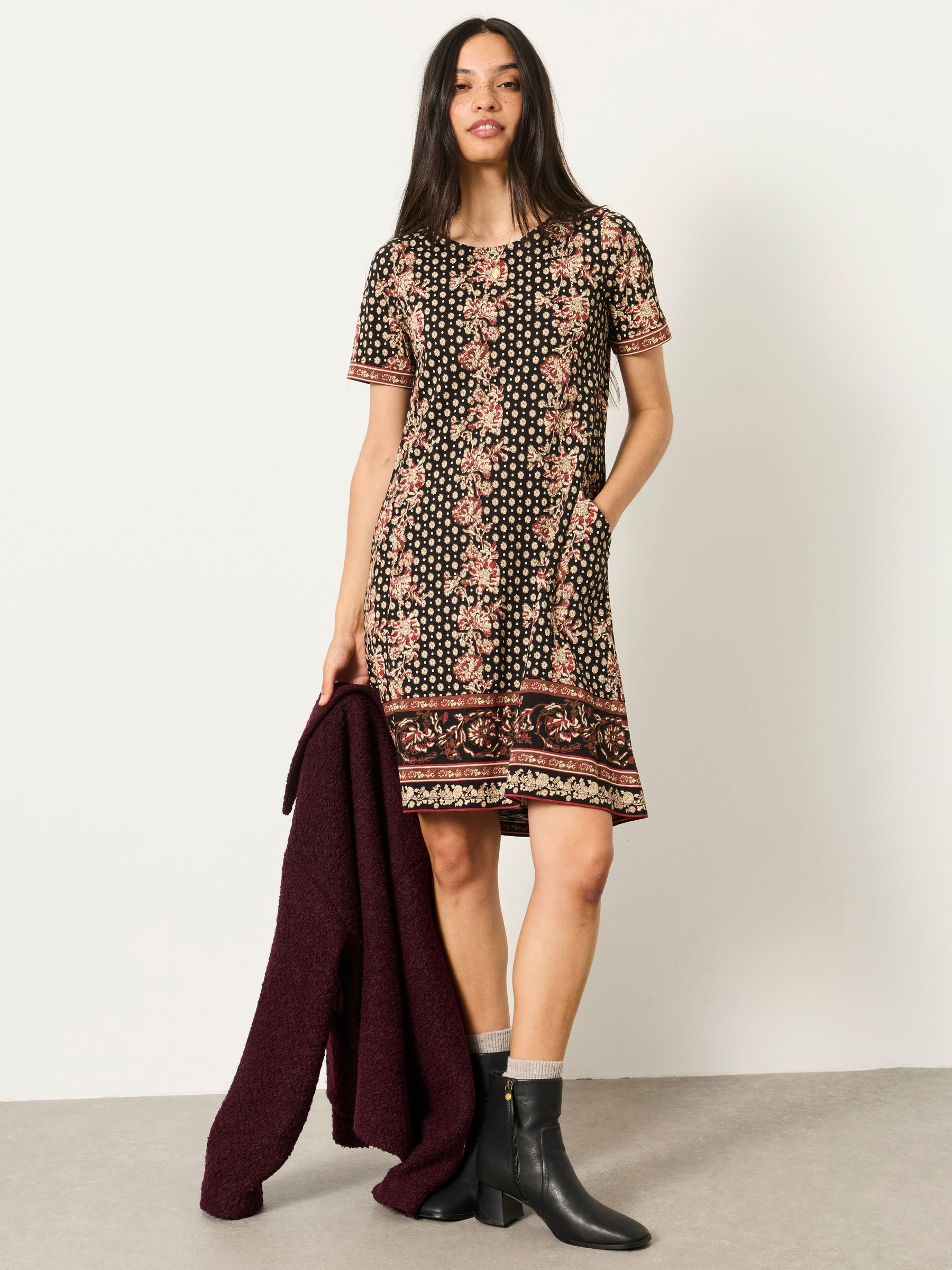 Black - Floral Jersey Dress