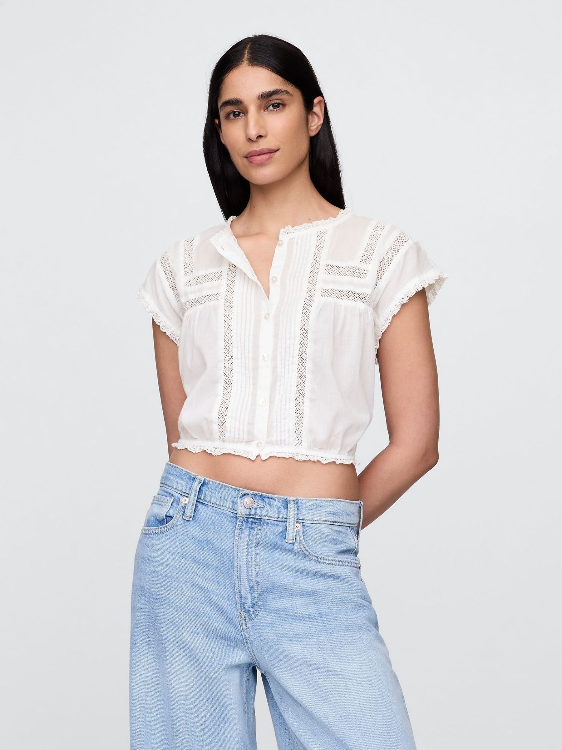 White Cropped Ruffle Pintuck Top (H13785) | £40