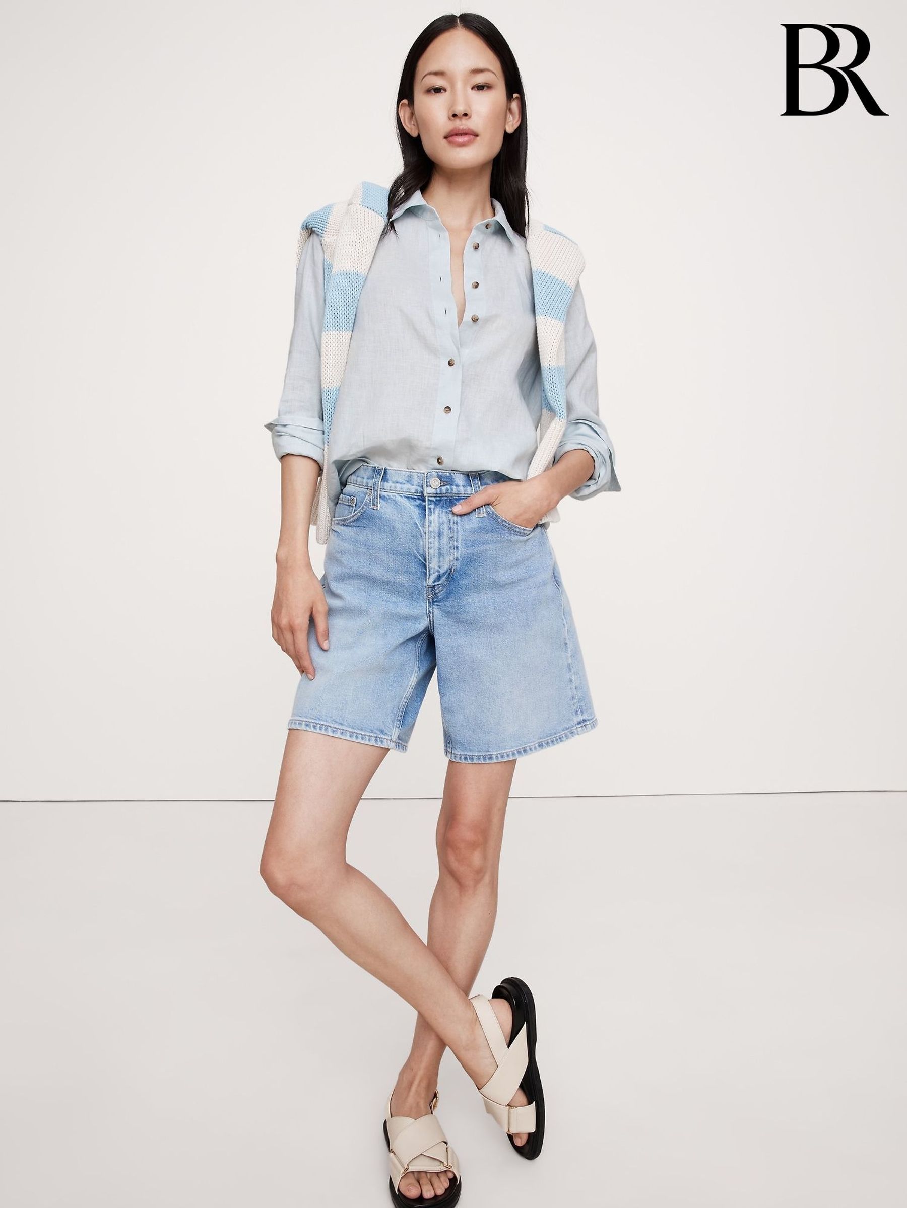 Banana Republic Light Blue The Everyday Linen Shirt (H14089) | £75