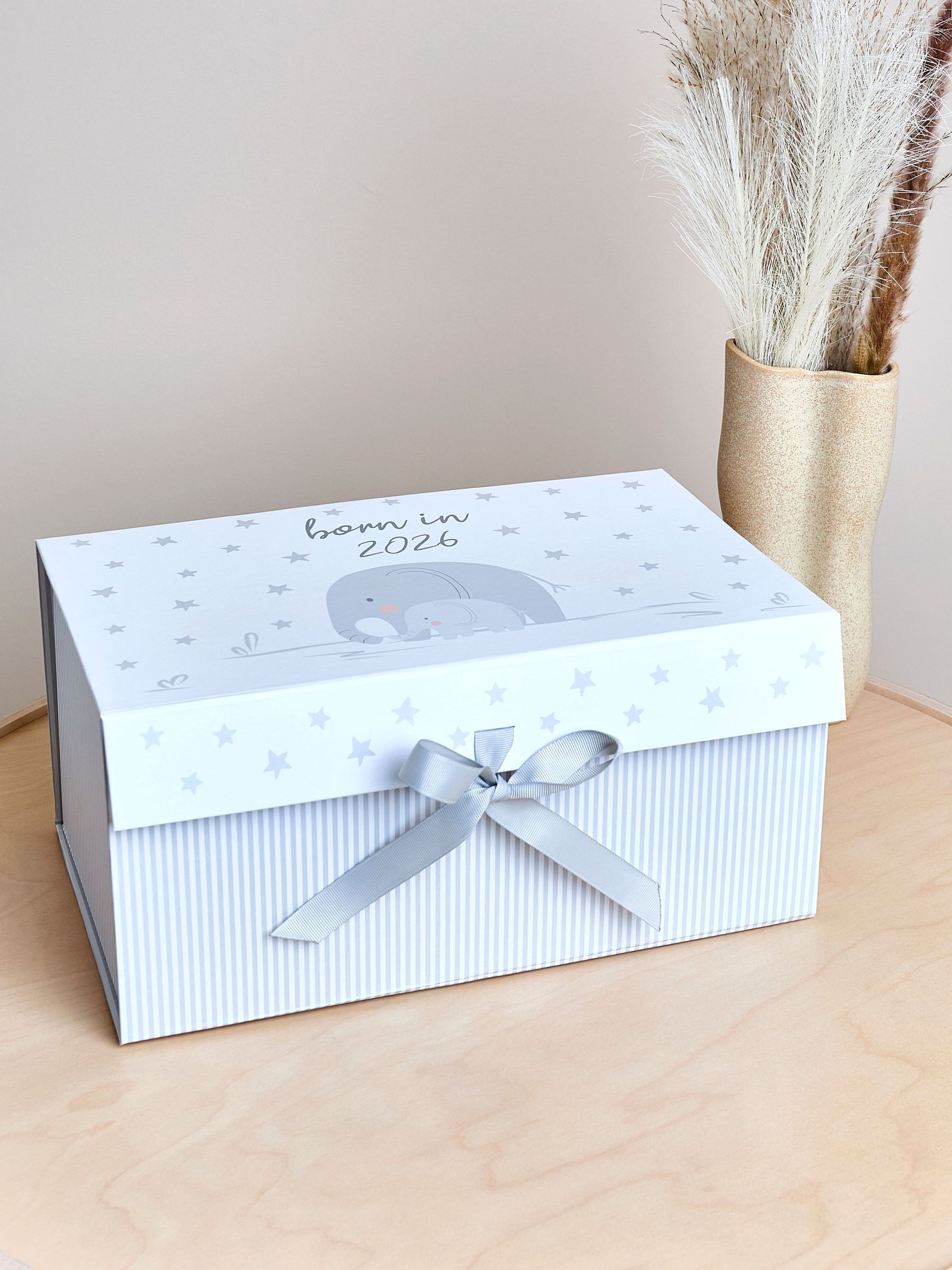 Born in 2025 Keepsake Gift Box (H14568) | £10