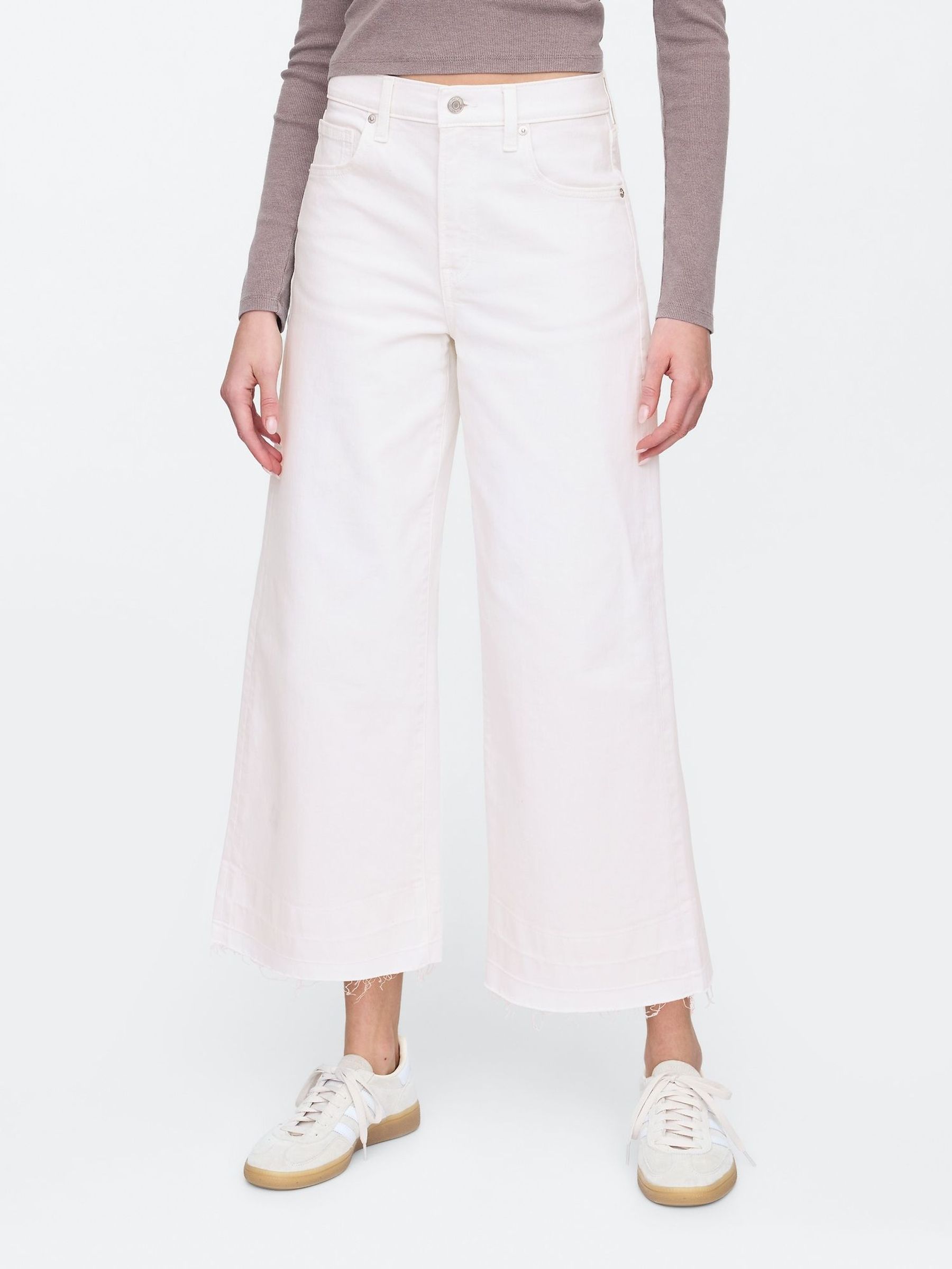 White Wide Leg Cropped Jeans (H20393) | £45