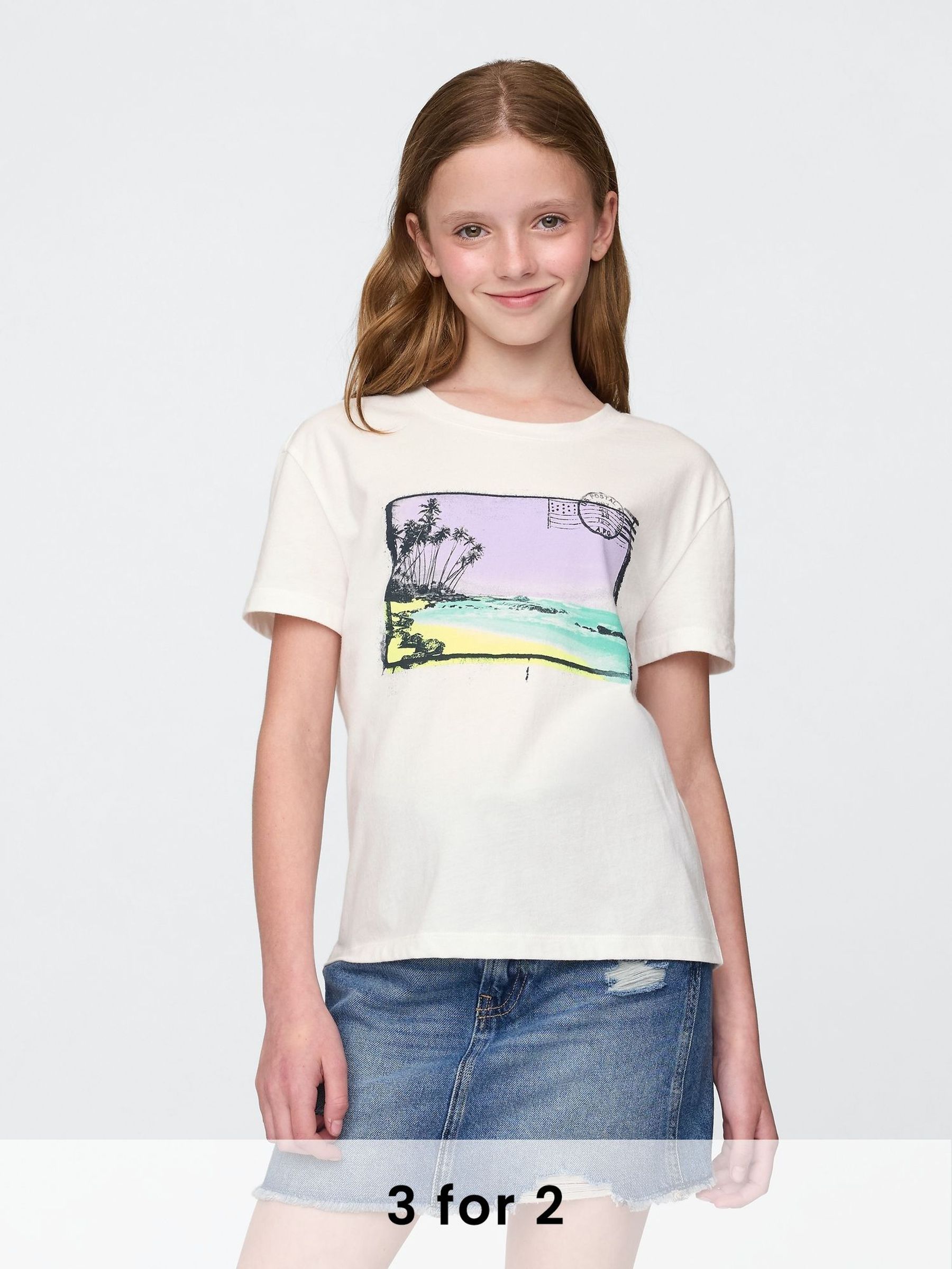 White Relaxed Graphic Short Sleeve T-Shirt (4-13yrs) (H22608) | £10