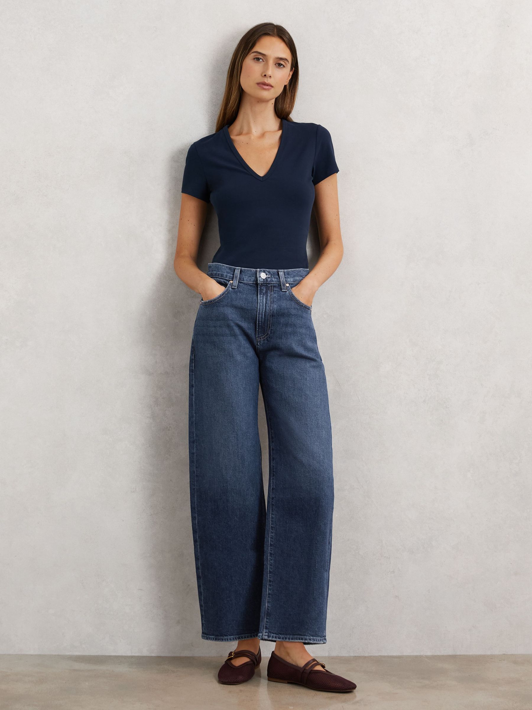 Arellia Ankle Jeans in Mid Blue