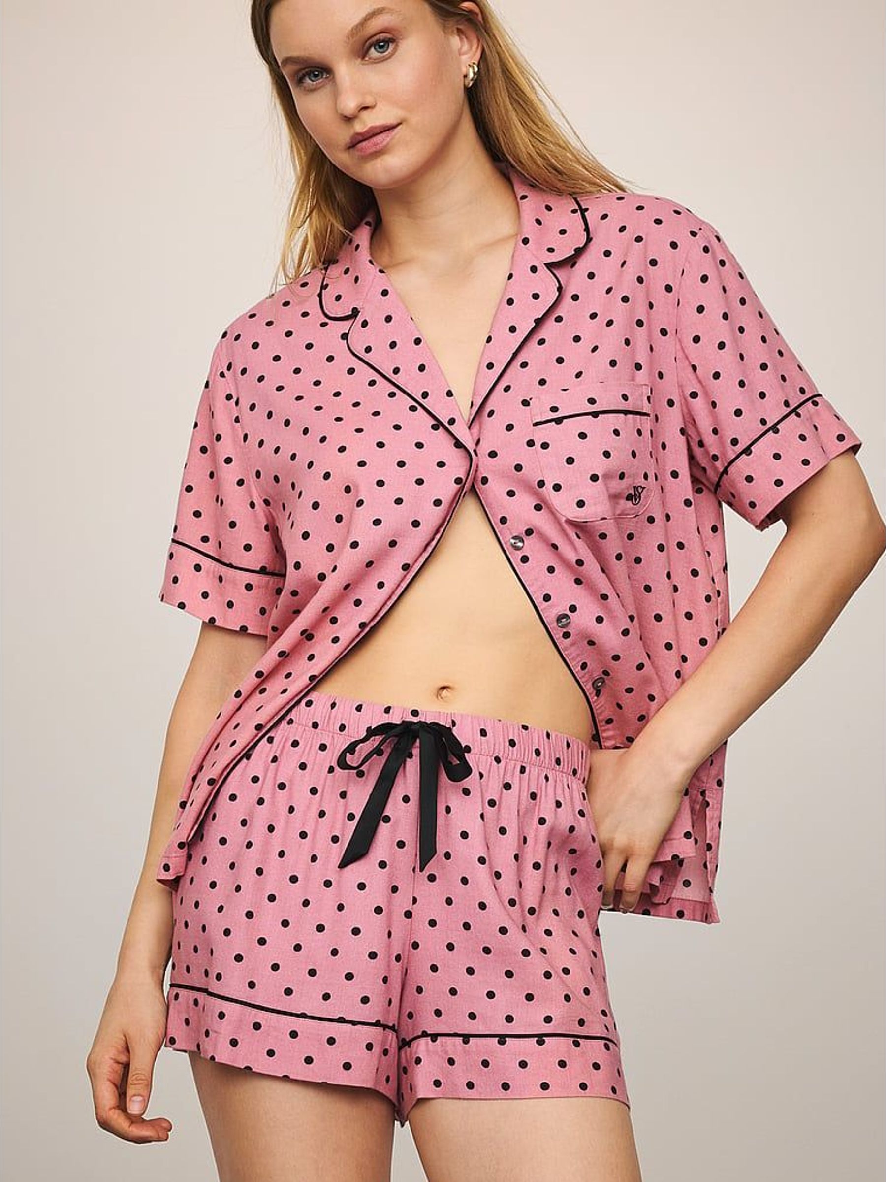 Asprin Dot Pink Flannel Short Pyjamas Set (H30405) | £49