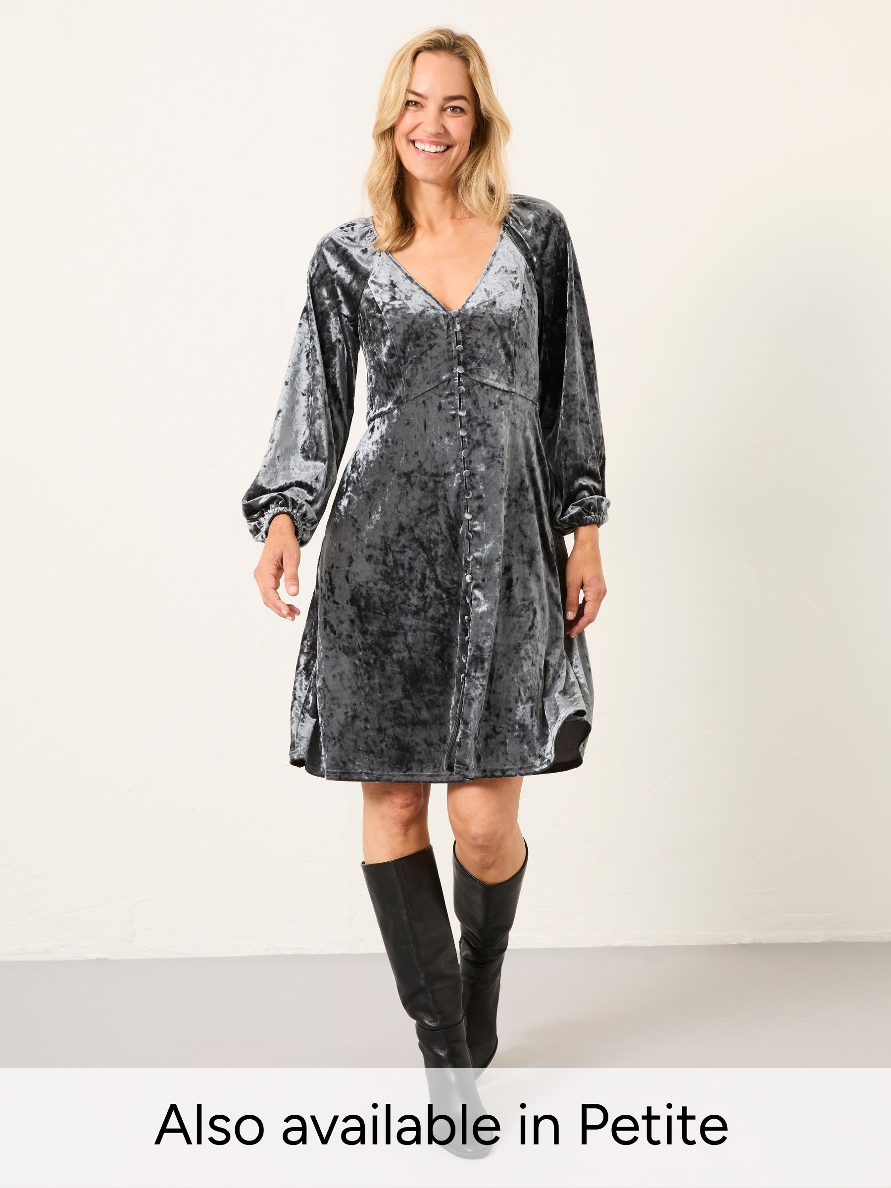 Em Washed Black Regular Velvet Dress (H36278) | £69