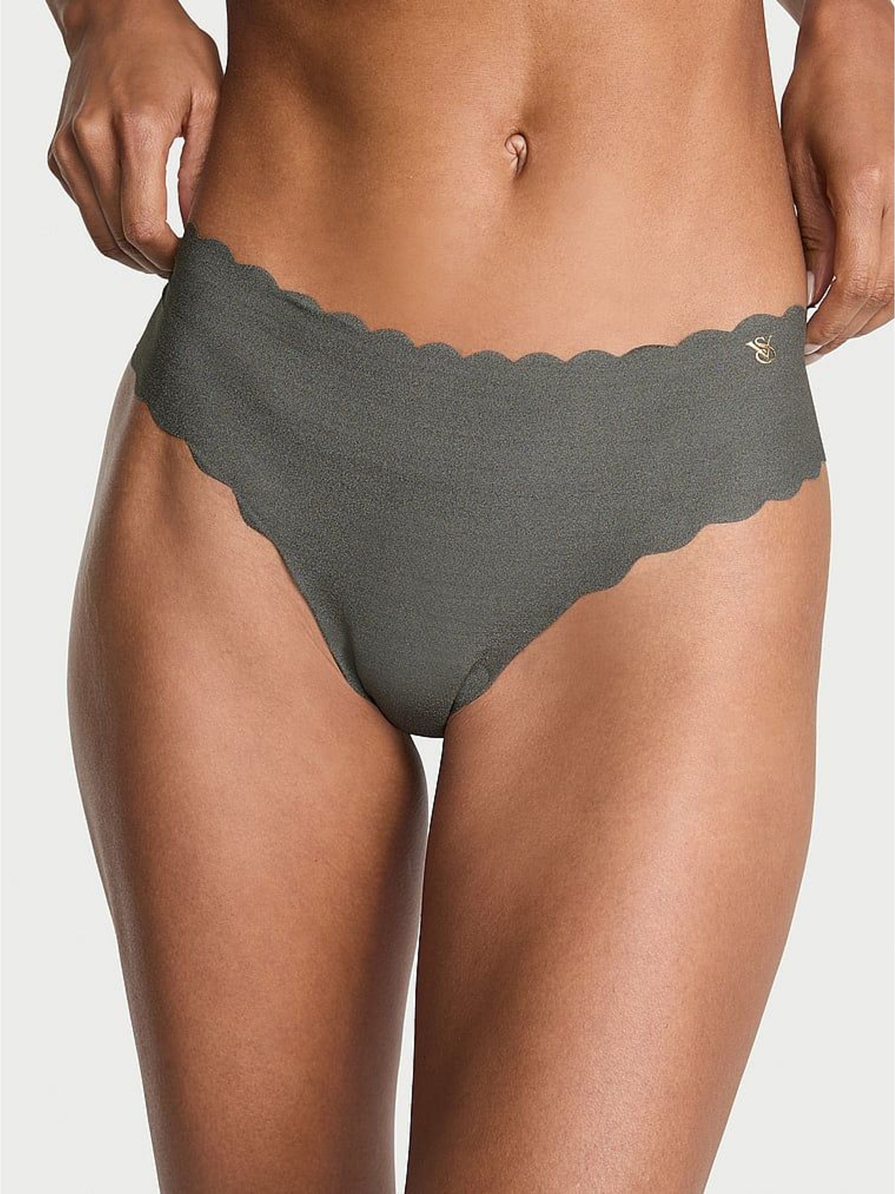 Expedition Green Thong Scalloped Knickers (H37825) | £9