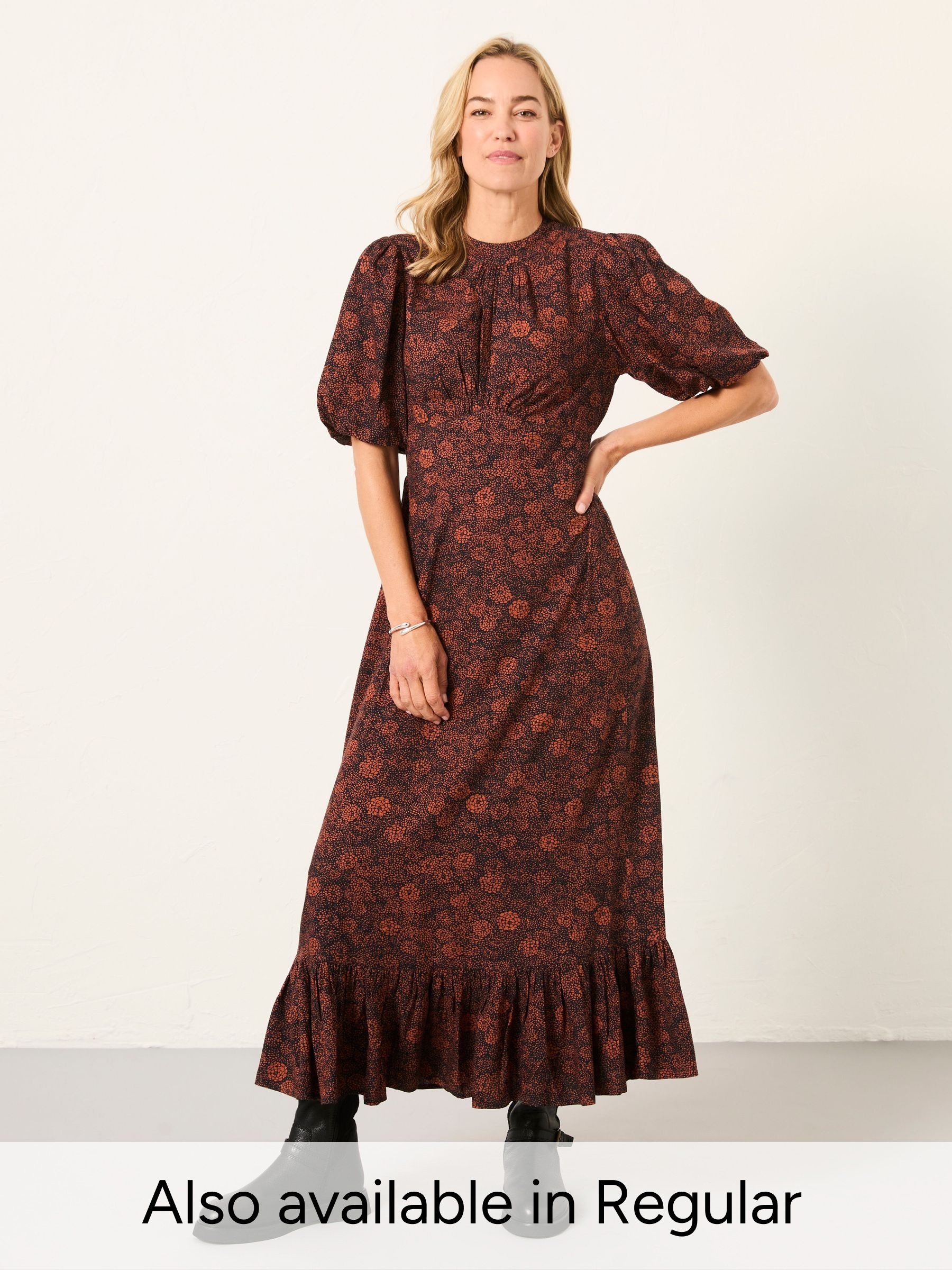 Mila Black Circle Floral Petite Midi Dress (H42145) | £79