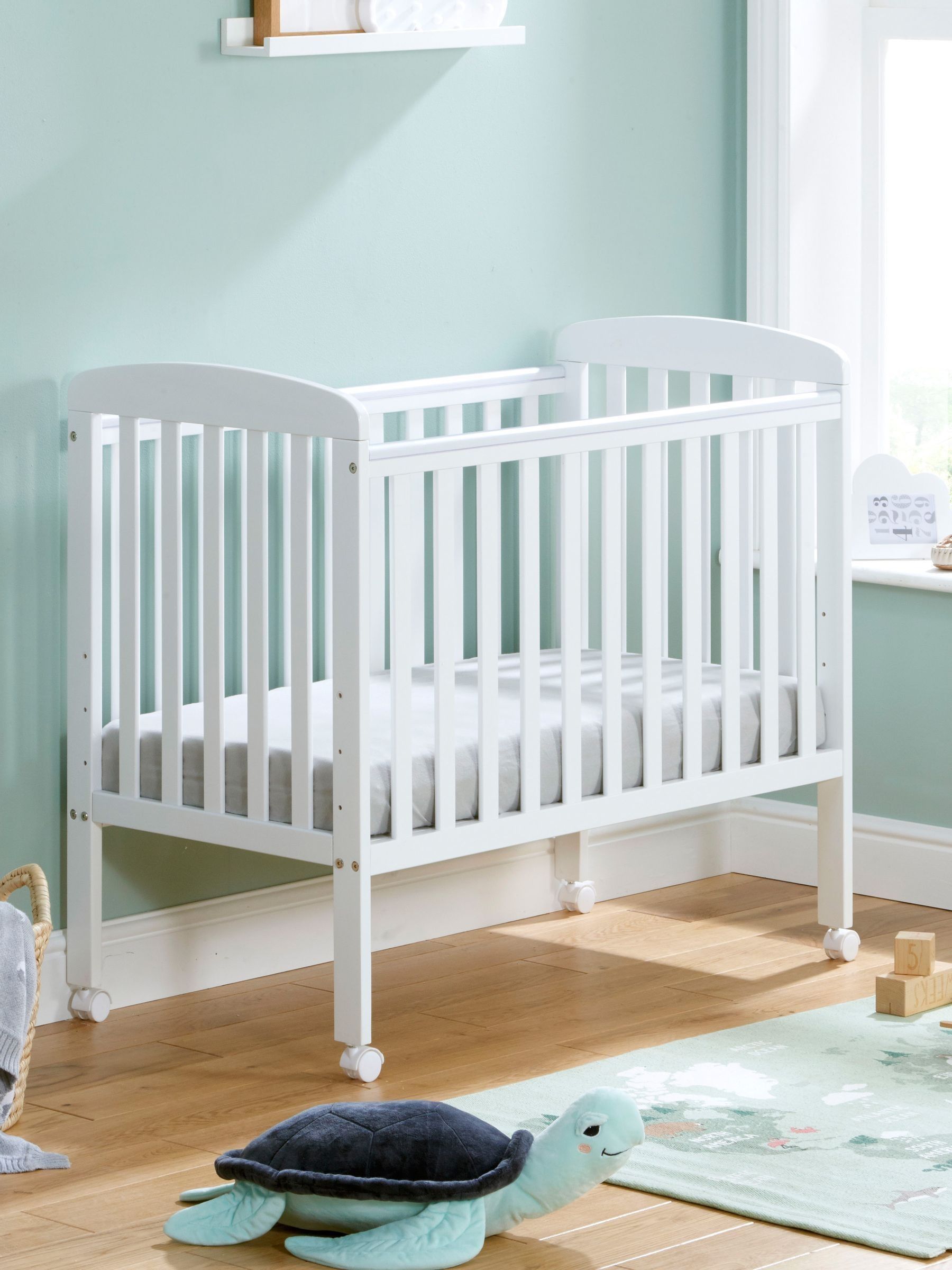 Babymore White Space Saver Cot (H49851) | £120