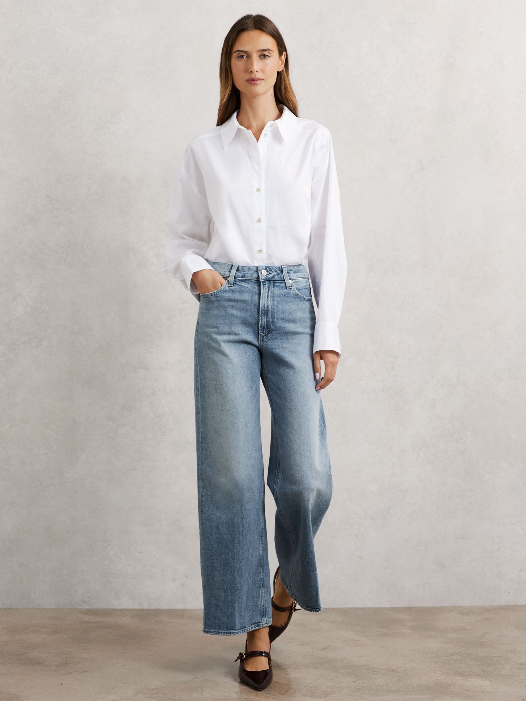 Anessa Jeans in Light Blue
