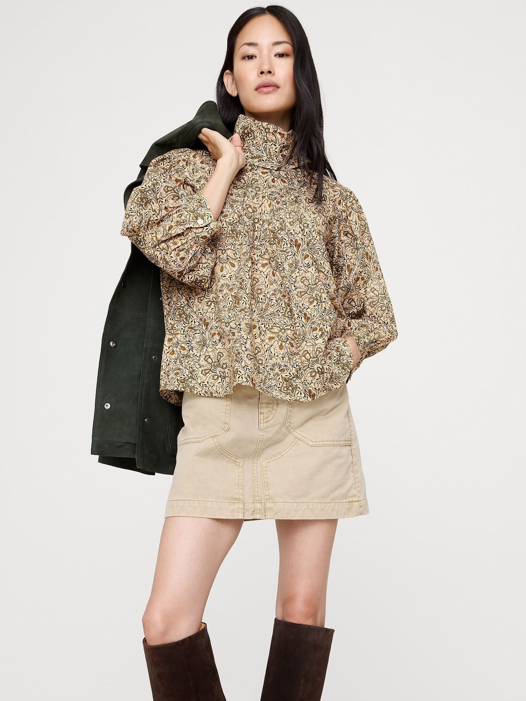 Banana Republic Beige Floral Reversed Western Shirt (H55548) | £70