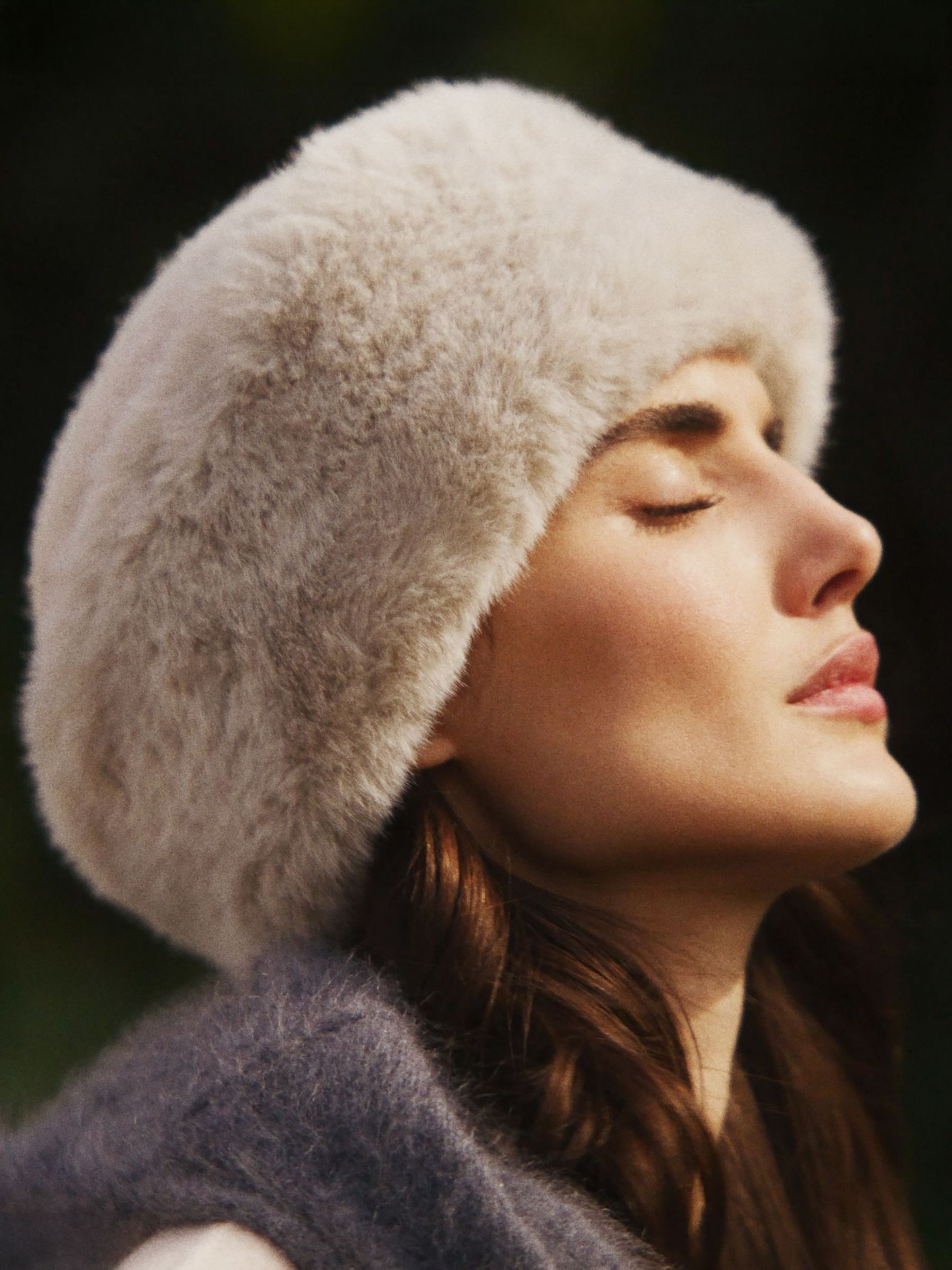 Faux Fur Hat in Off White (H58092) | £68