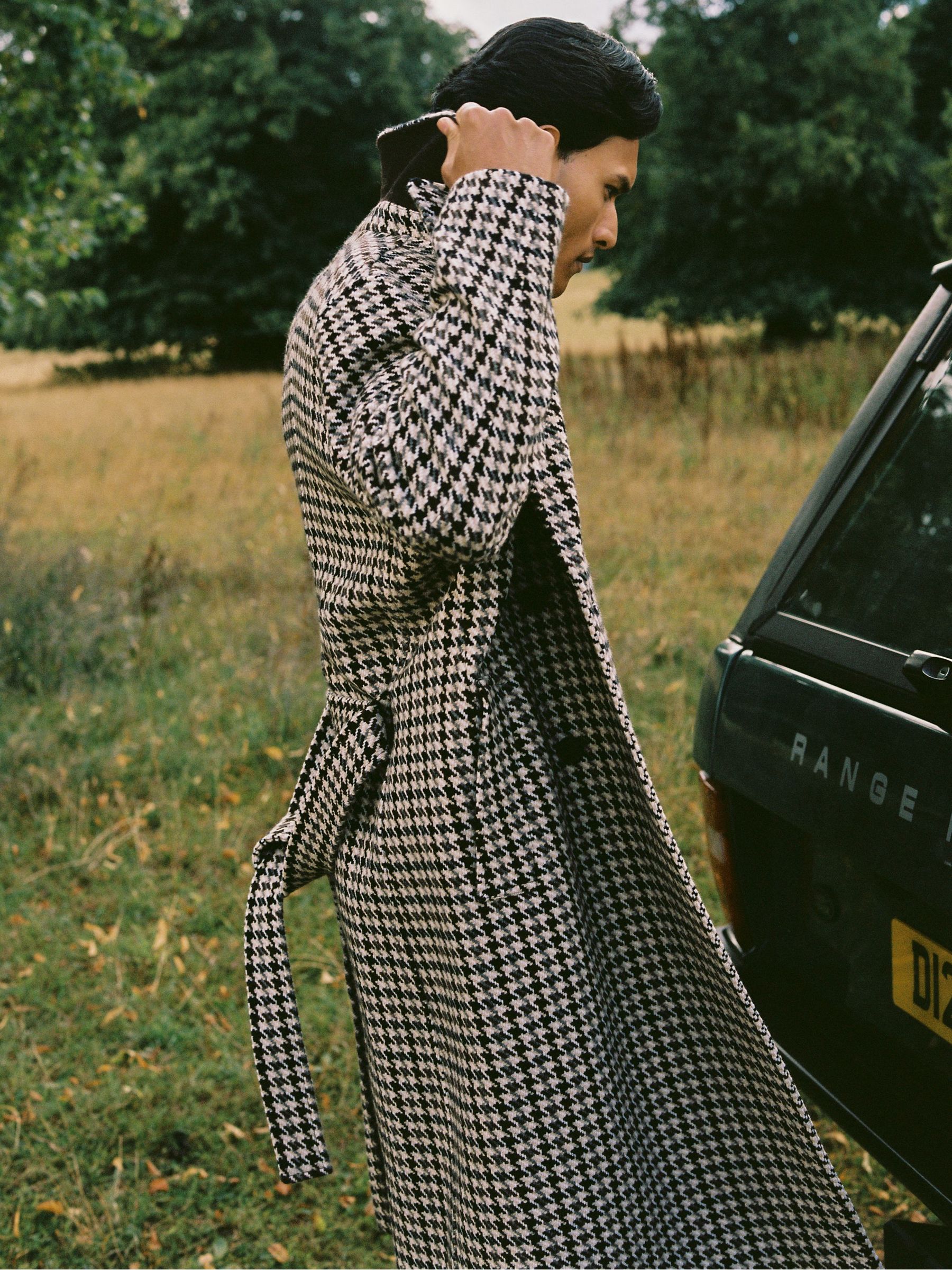 Wool Dogtooth Double-Breasted Overcoat in Brown Multi (H62796) | £450