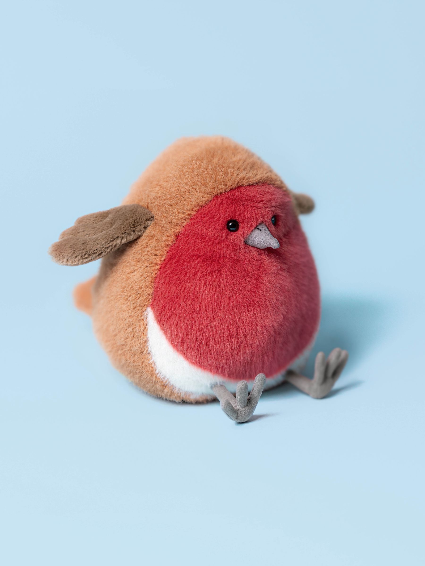 Plum Robin (H64576) | £30