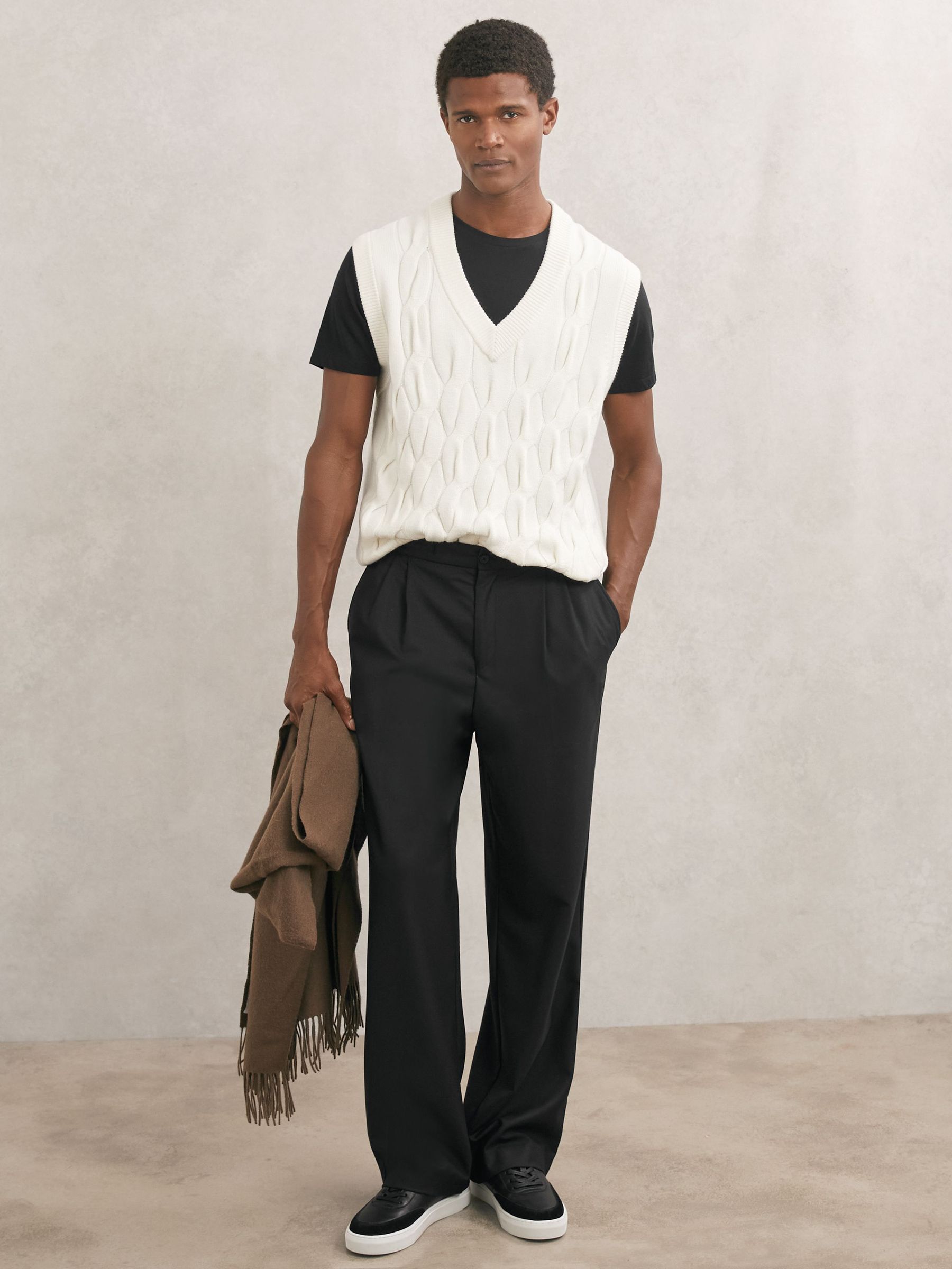 Cable-Knit V-Neck Vest with Wool in Winter White (H65993) | £110
