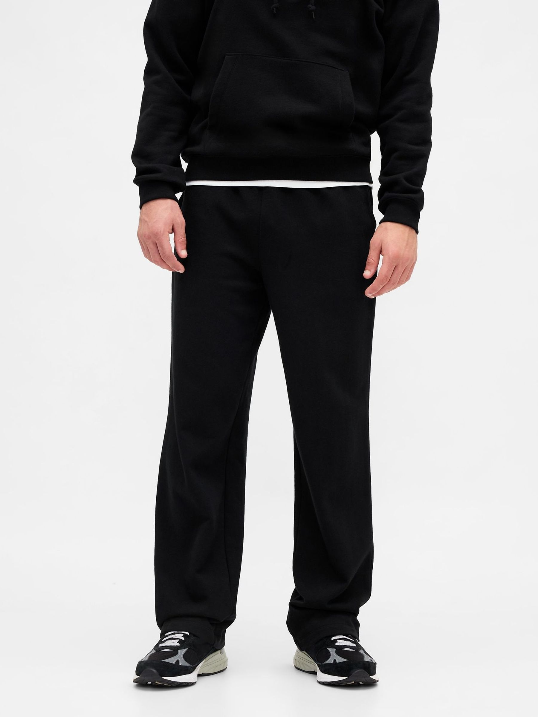 Black Heavyweight Relaxed Joggers (H66814) | £50