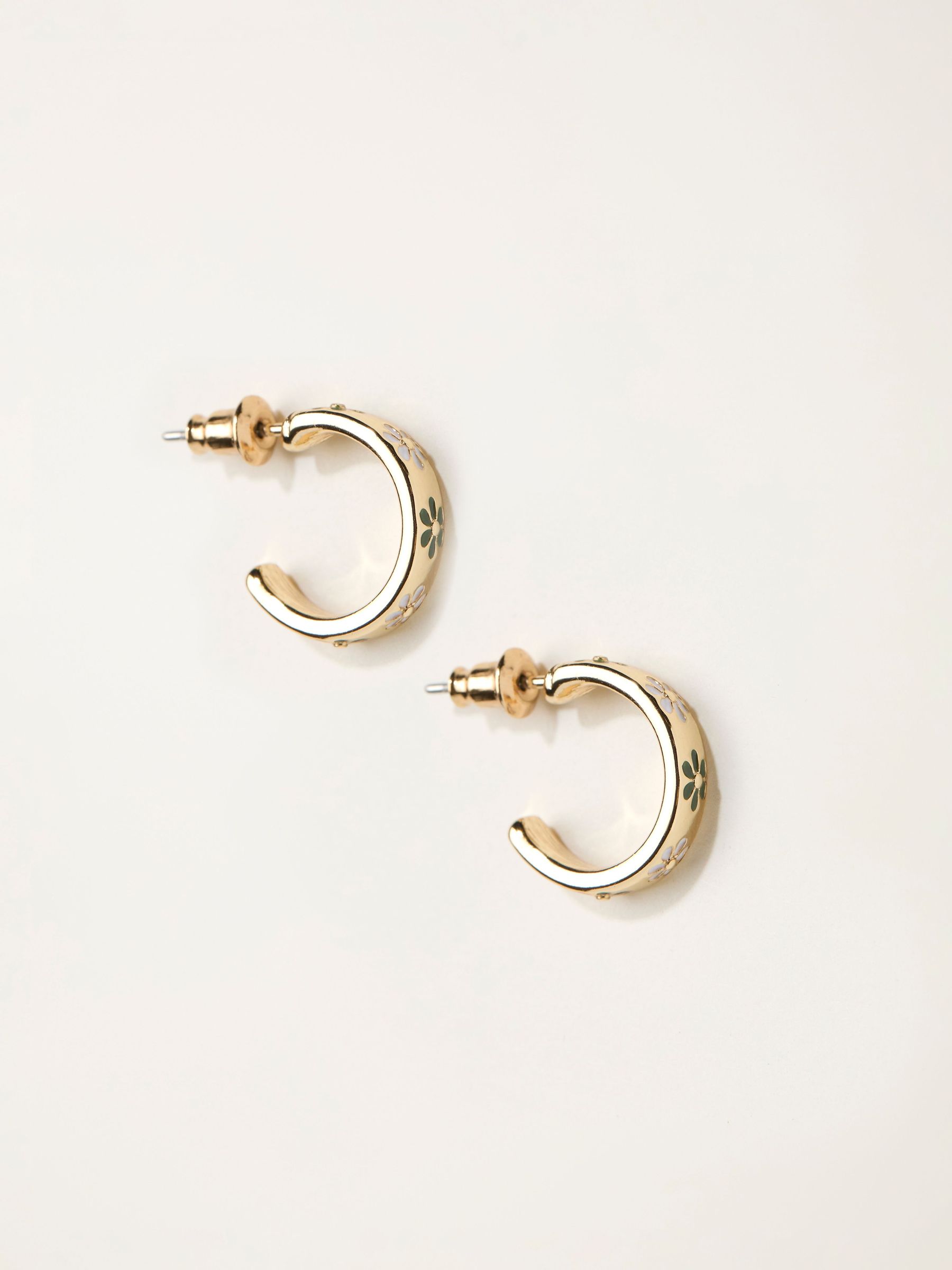 Gold Tone Enamel Daisy Hoop Earrings (H68348) | £10.50