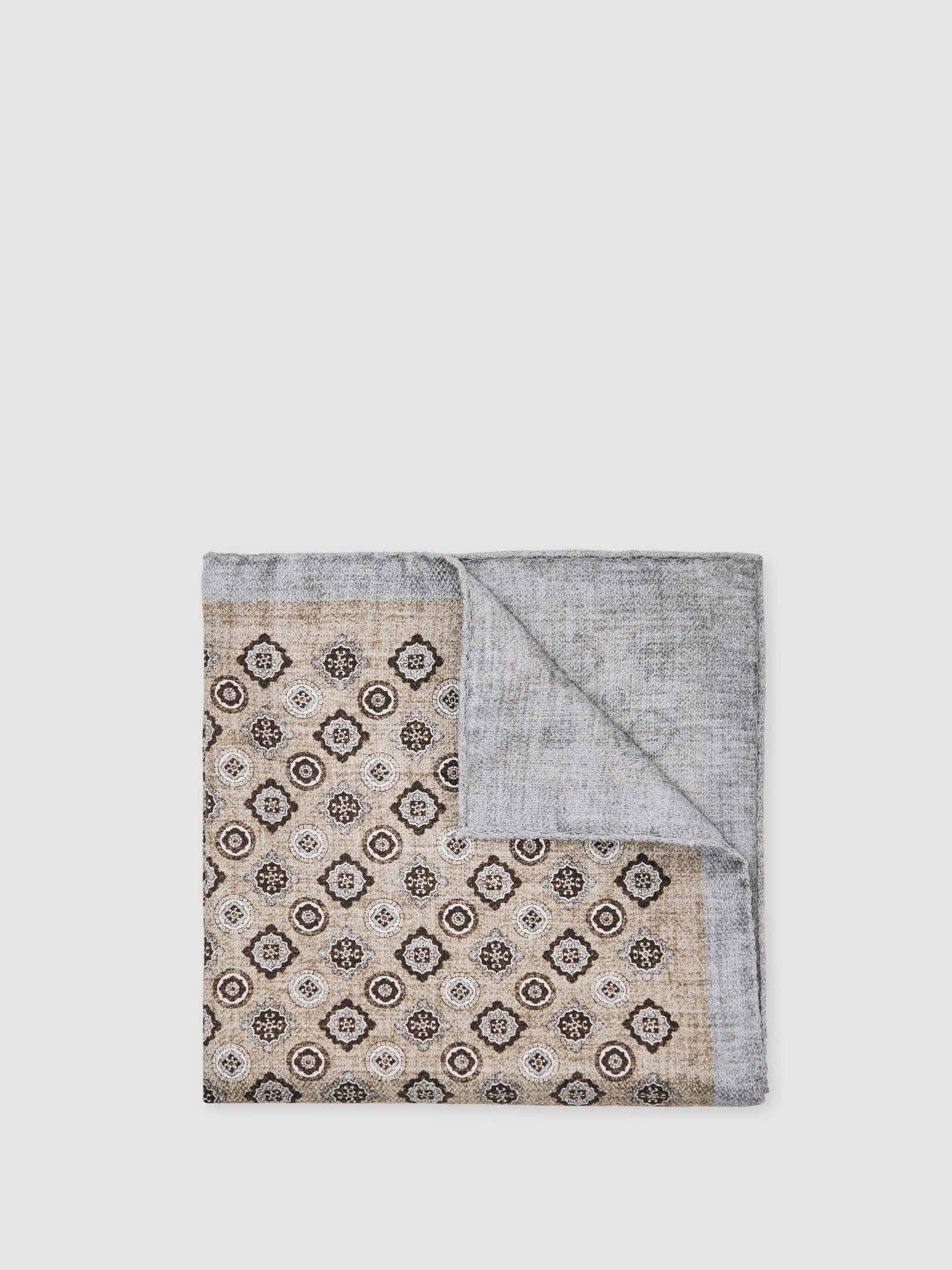 Pocket Square in Oatmeal Melange (H69525) | £38