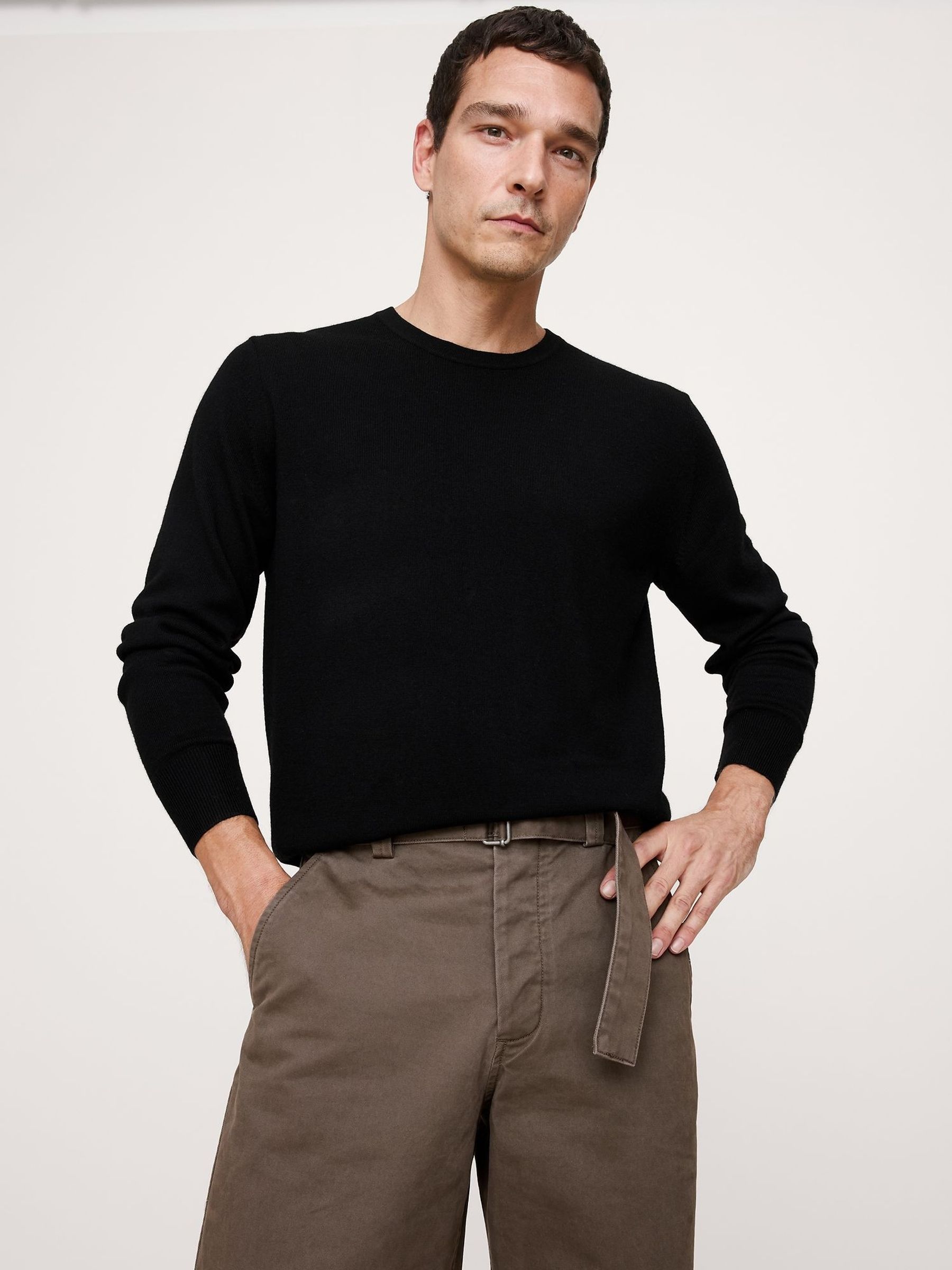 Banana Republic Black Merino Crew-Neck Sweatshirt (H76029) | £65