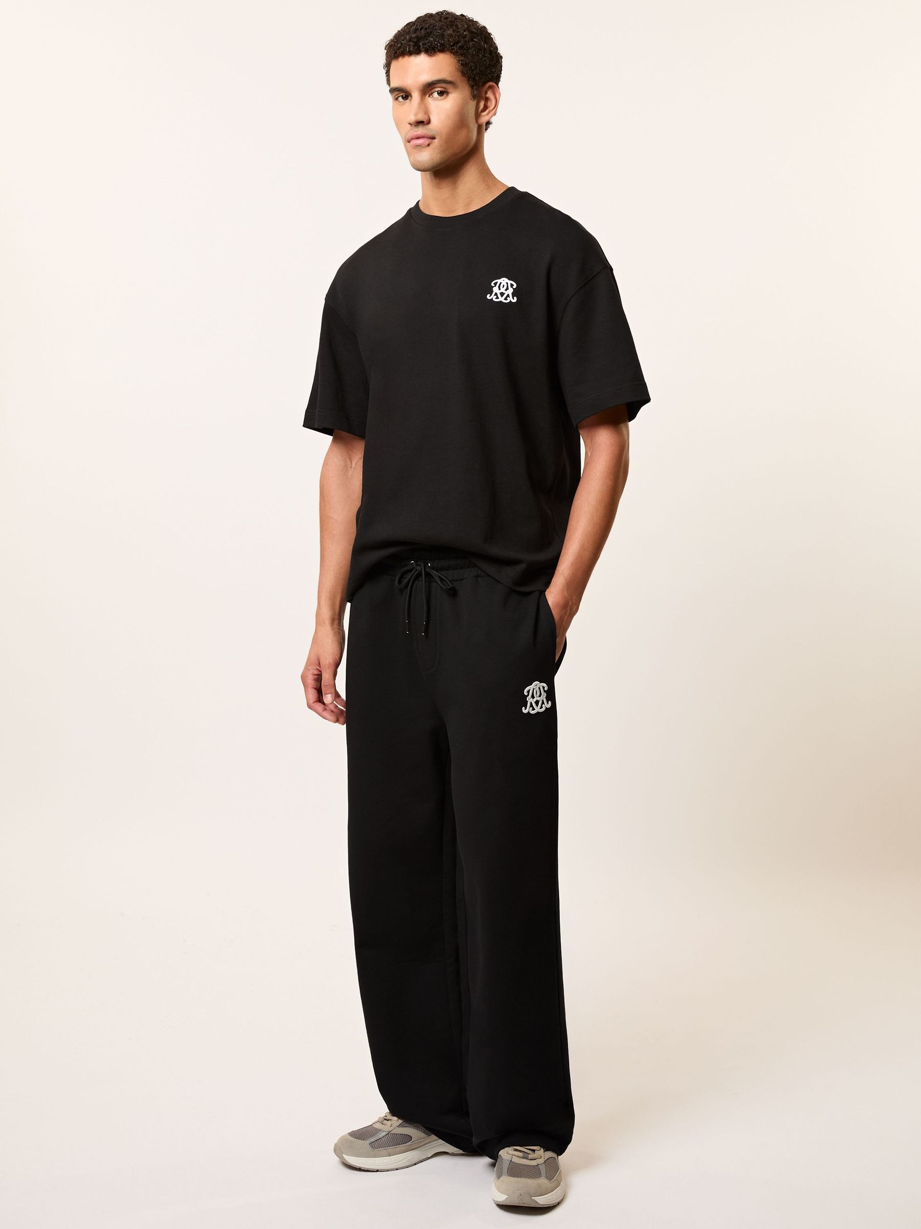 Joggers in Black (H77234) | £118
