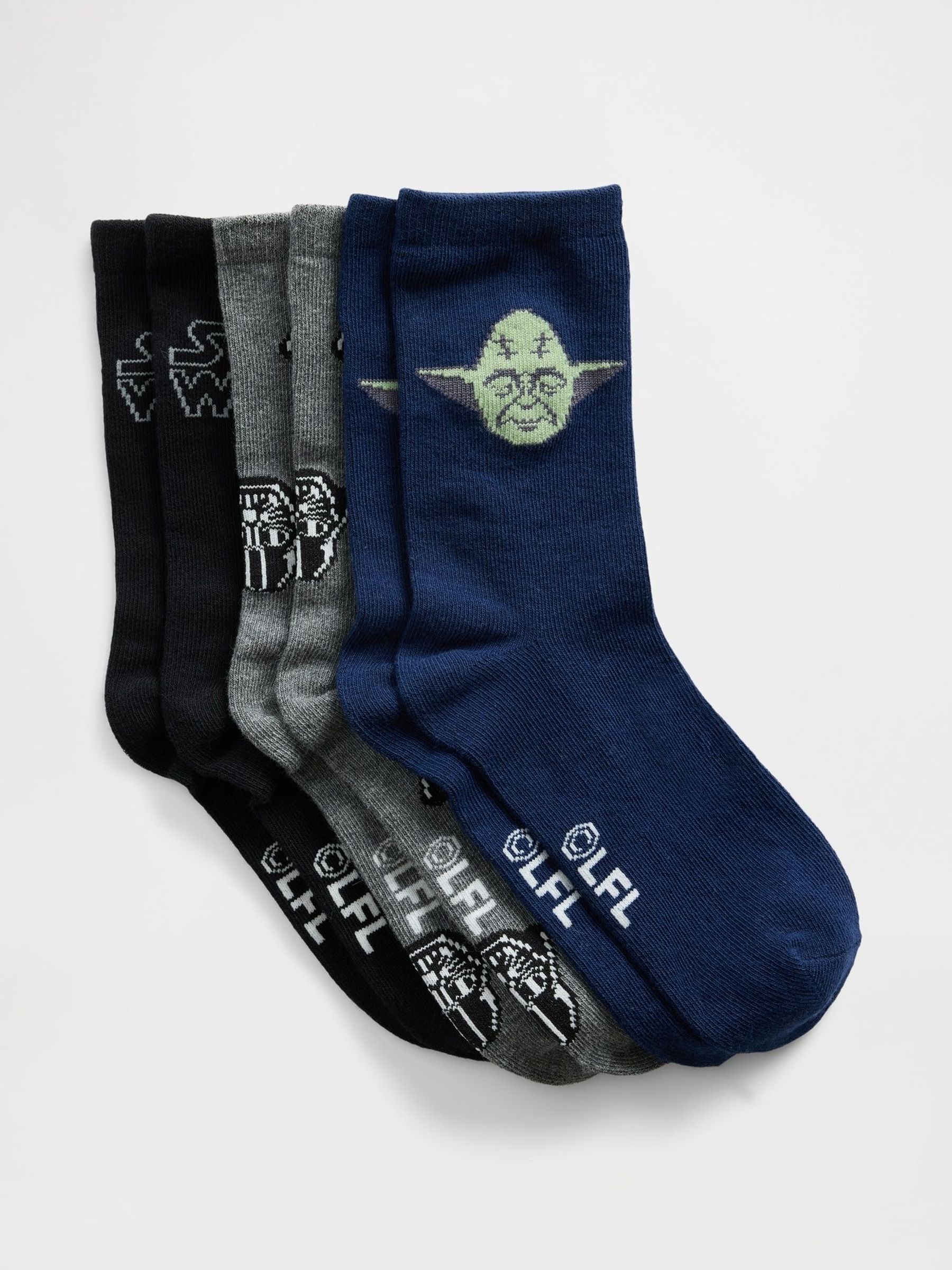 Black Star Wars Crew Socks 3 Pack (H78833) | £10