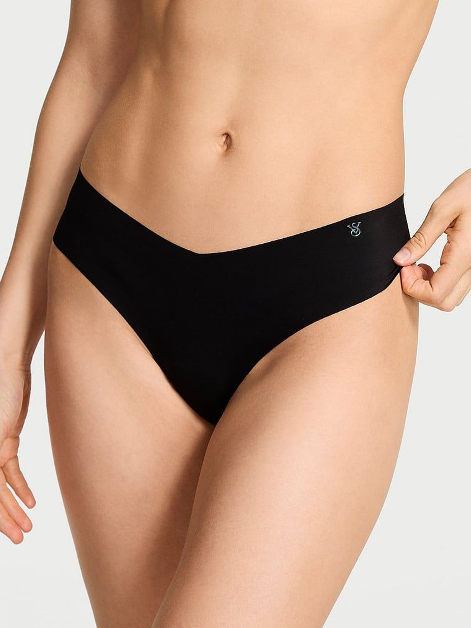Black Thong Knickers (H89250) | £9