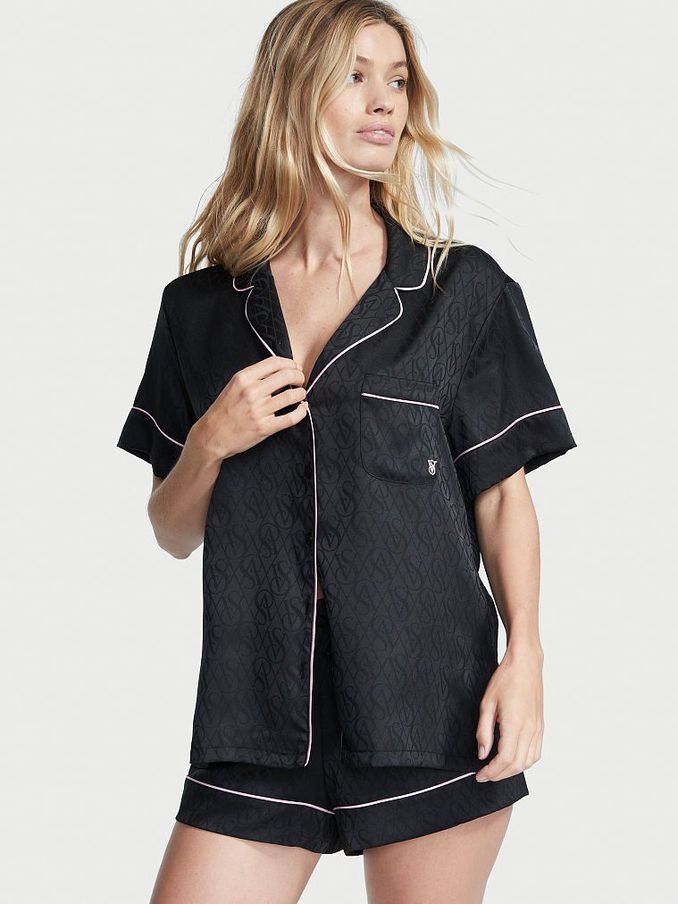 Black Jacquard Satin Short Pyjamas (K15025) | £32