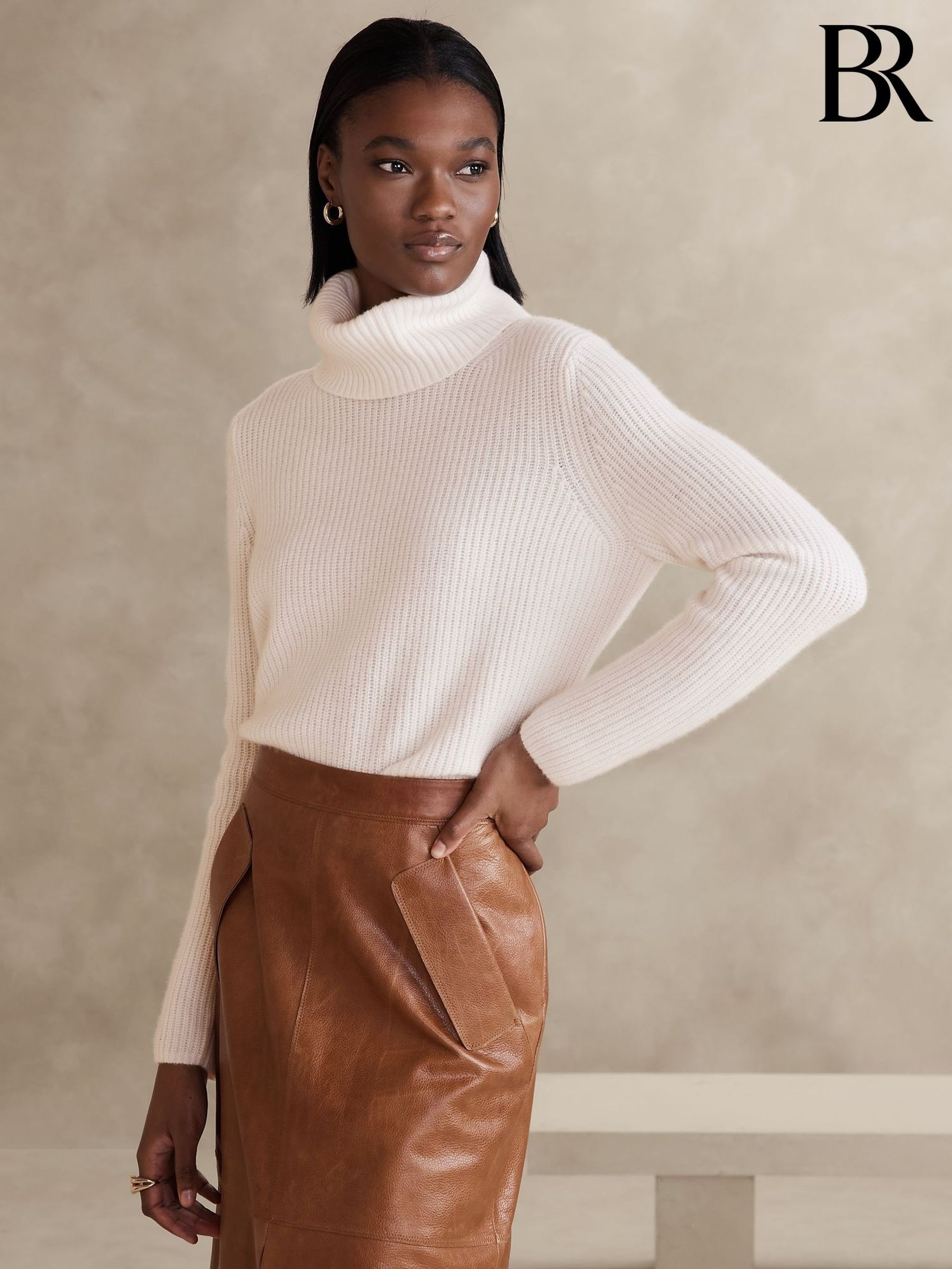 Banana Republic Cream Chiara Cashmere Turtleneck Jumper (K29423) | £215