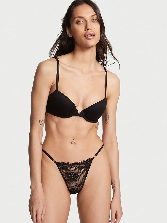Black Lace Bikini Knickers (K52526) | £6
