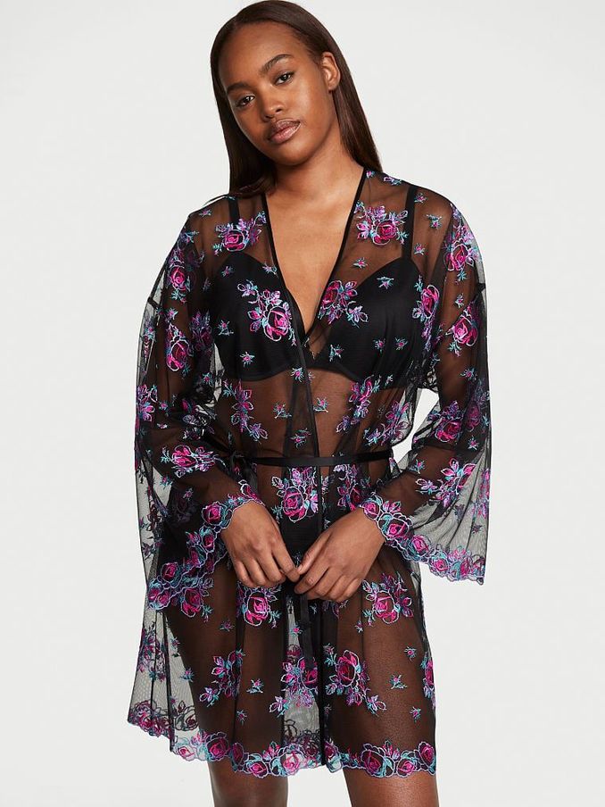 Illuminating Blooms Black Lace Trim Robe (K66748) | £42