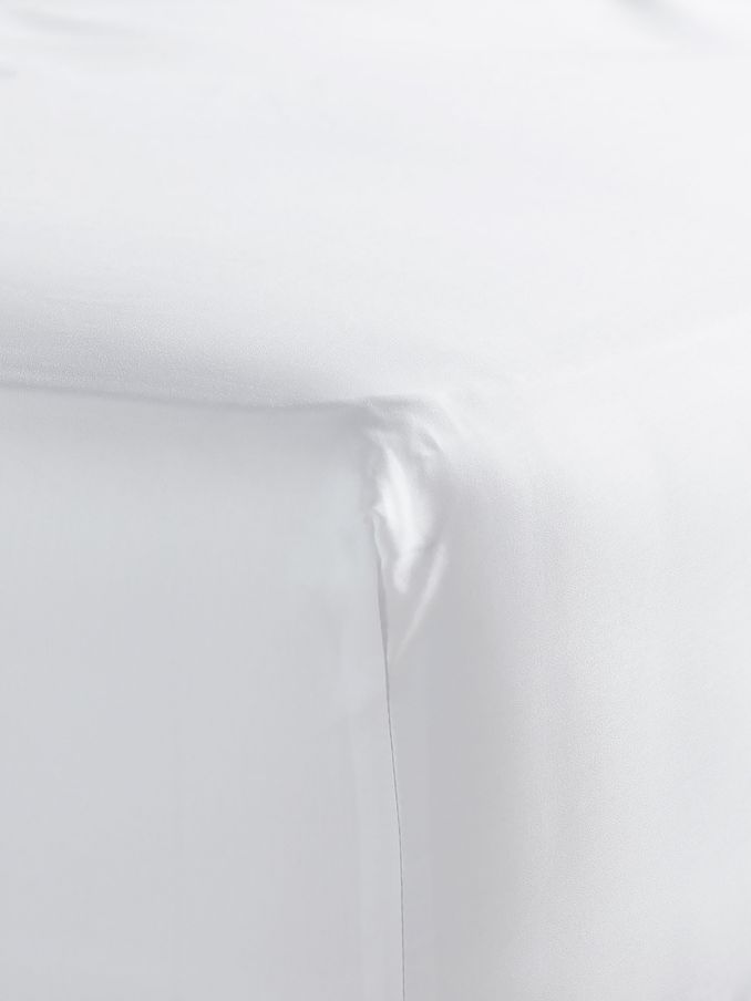 Bedfolk White 100% Cotton Luxe Fitted Sheet (K73901) | £60 - £110