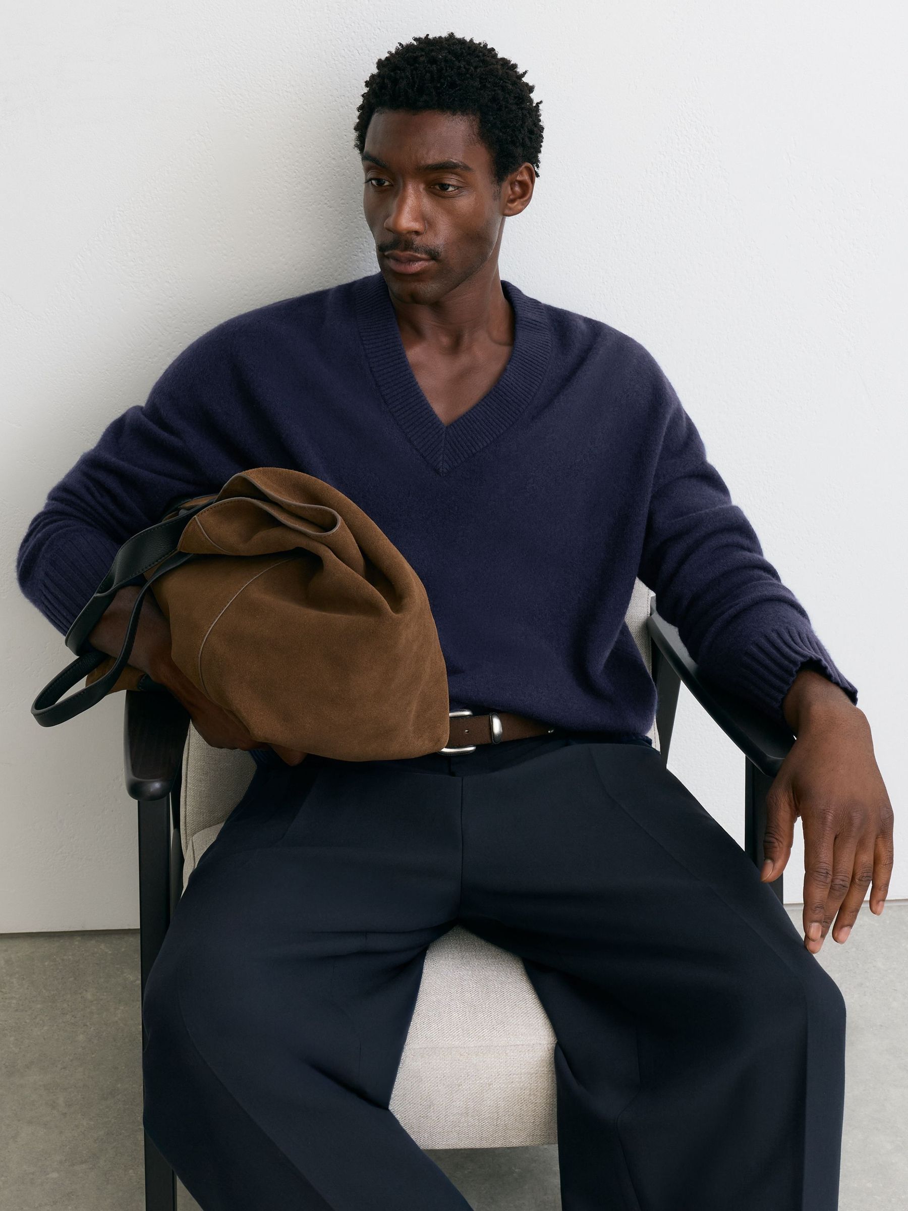 Navy - Regular Wool-cashmere V-neck Jumper