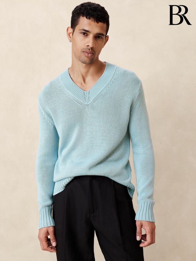 Banana Republic Blue Point Sur Cotton V-Neck Jumper (K90409) | £47