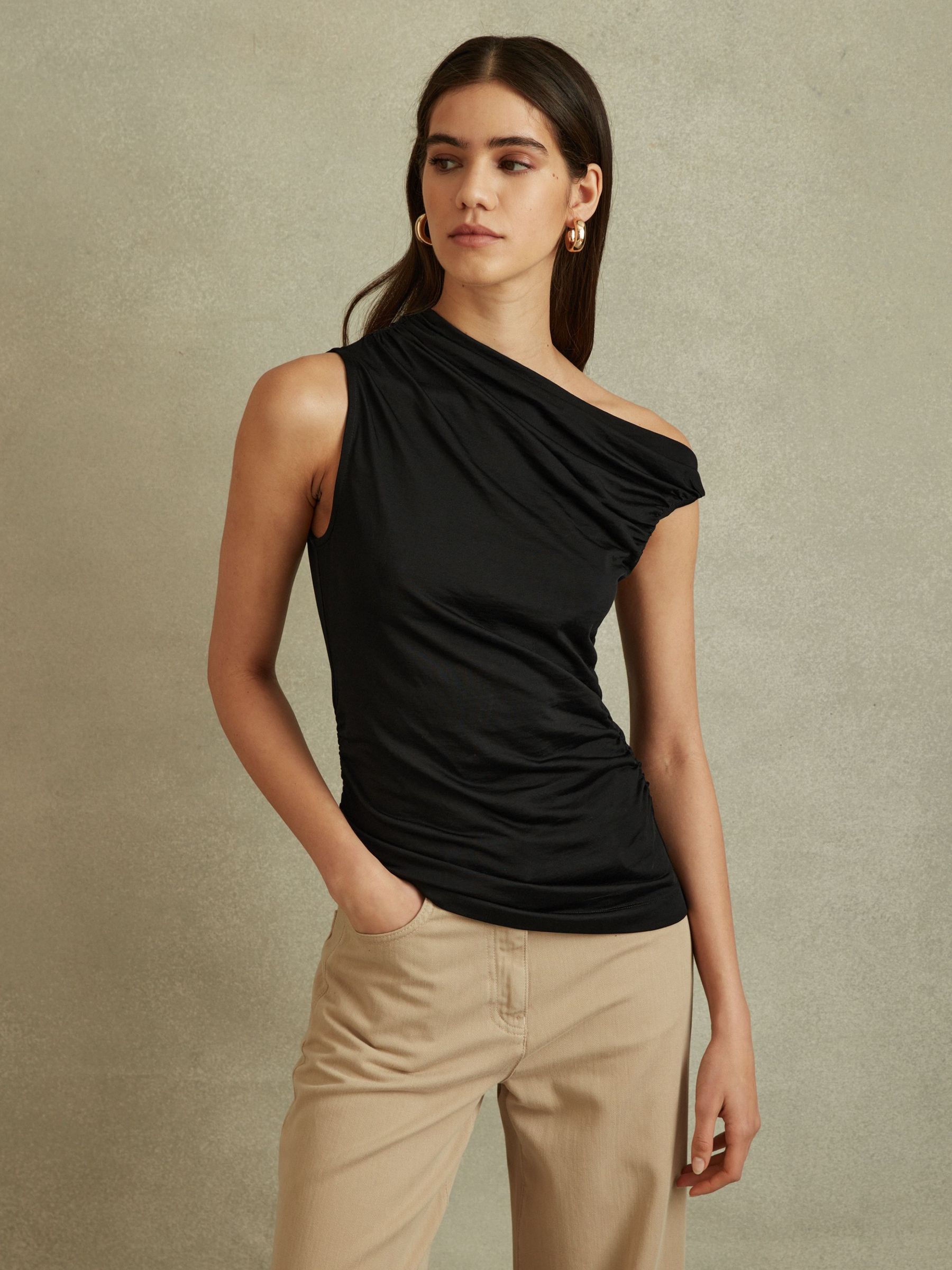 Ruched Off-The-Shoulder Top in Black (M50336) | £38