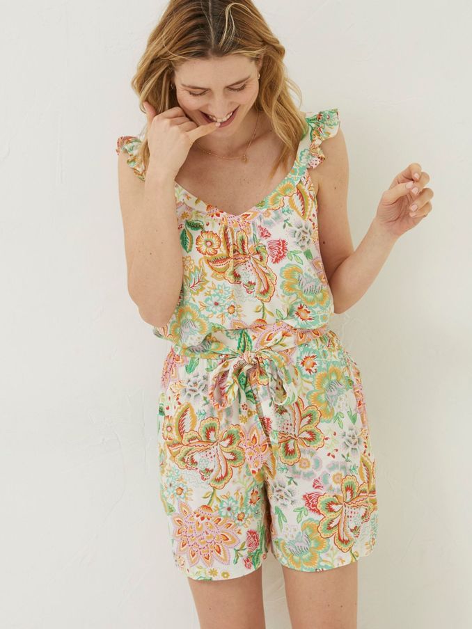 Natural Faye Paradise Floral Shorts (M85938) | £18