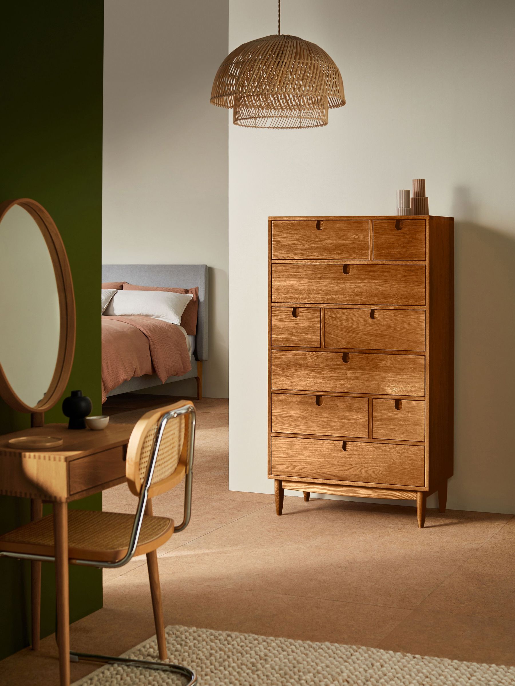 Penn 9 Drawer Chest of Drawers in Dark Oak (N23448) | £899