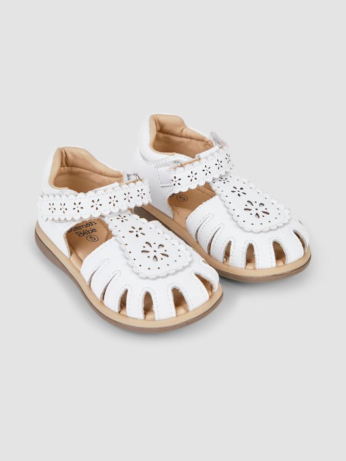 White Pretty Leather Closed Toe Sandals (N49476) | £20