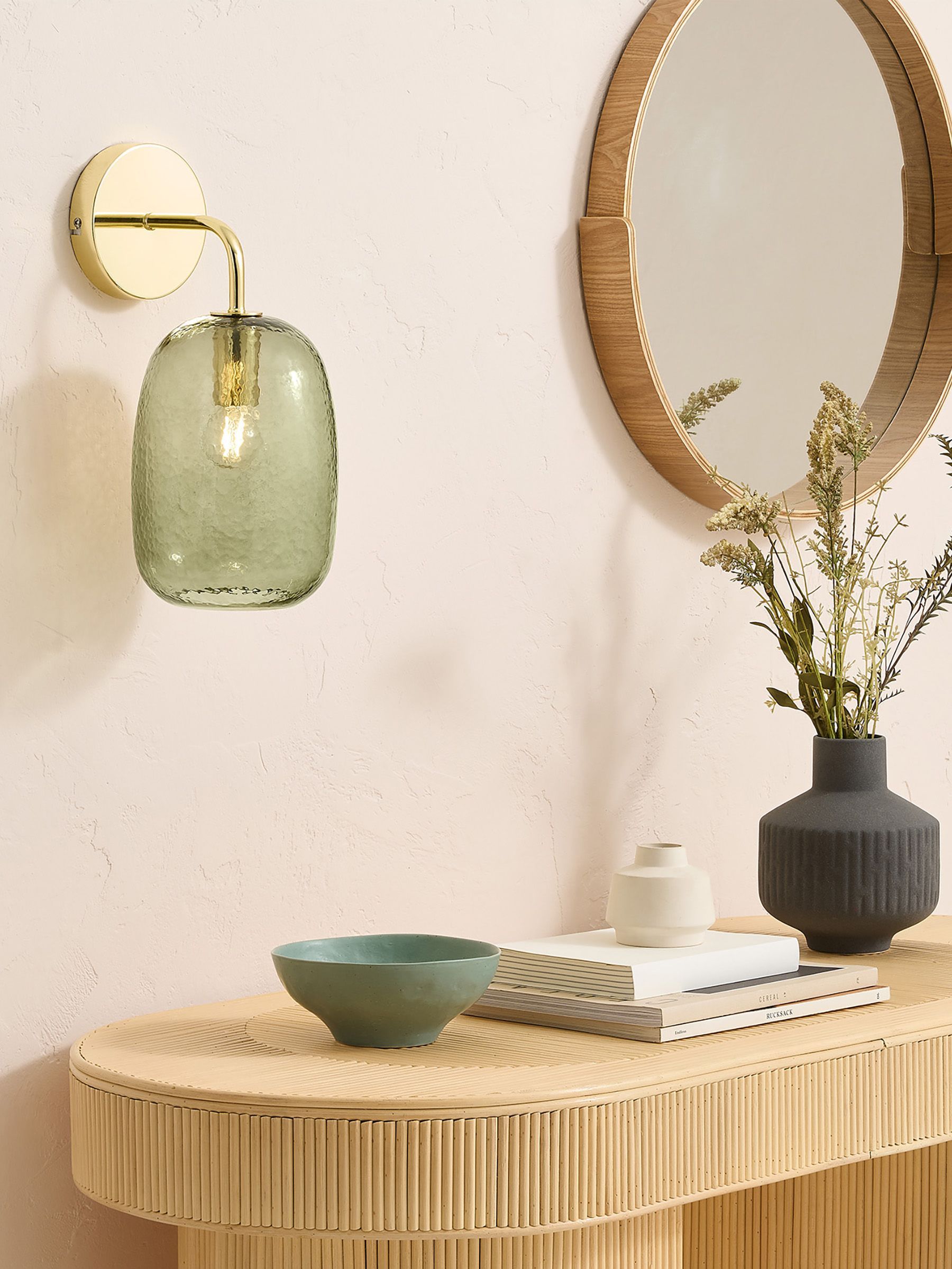 Lykke Wall Light in Green (N55344) | £69